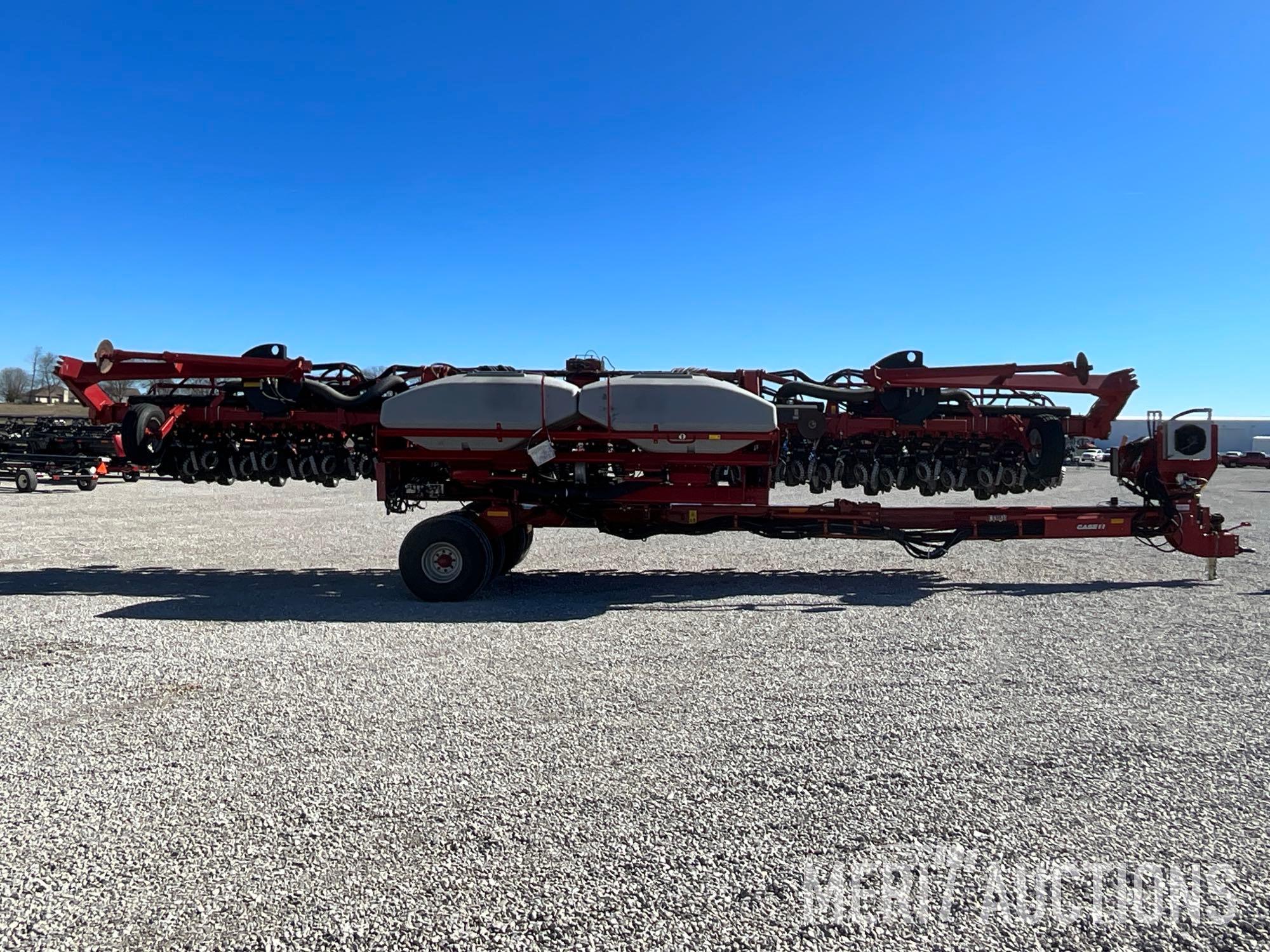2014 Case IH Early Riser 1245 16/31 Row Bulk Fill Planter?15?/30?Row Spacing