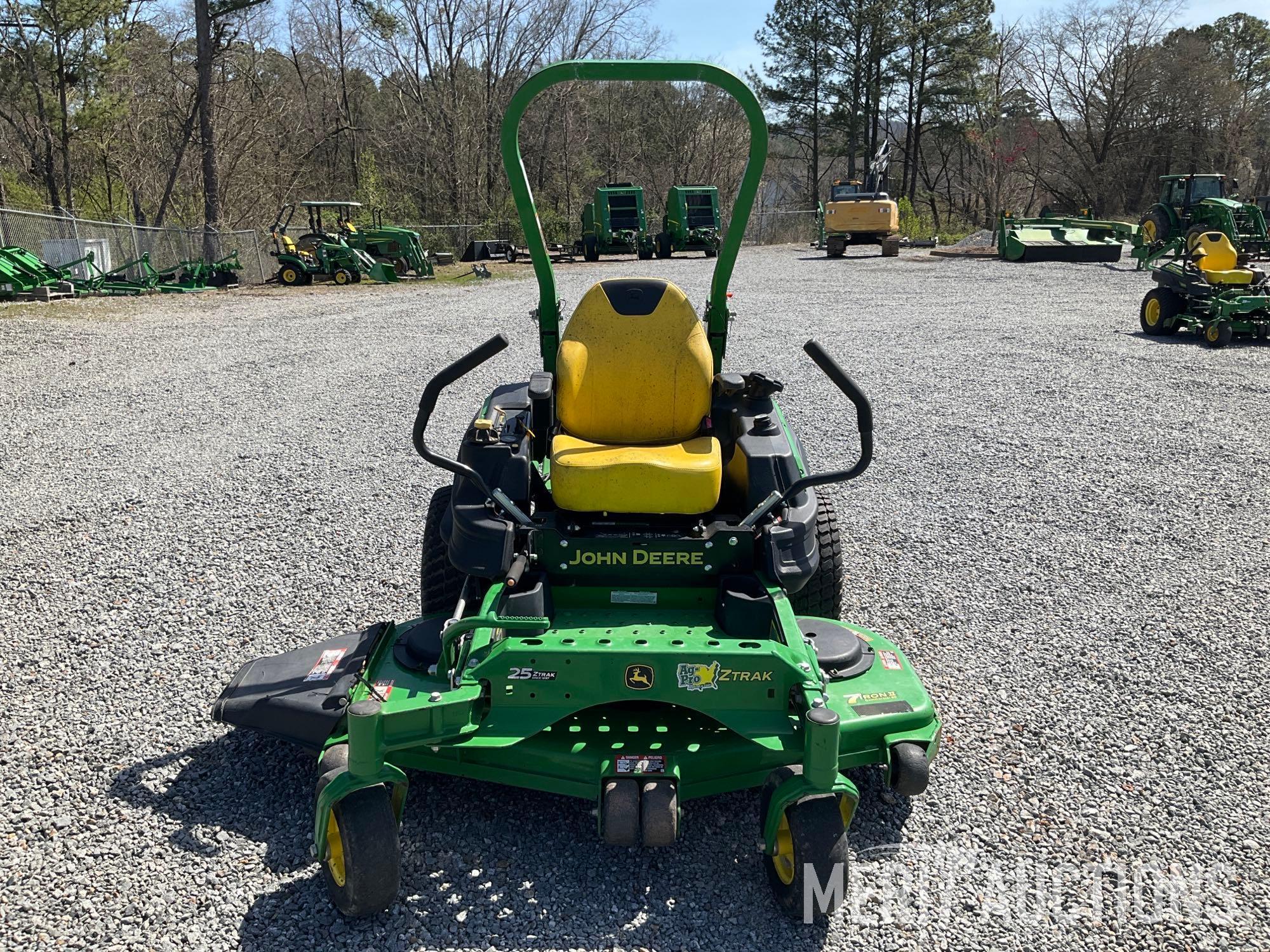 2022 John Deere Z915E