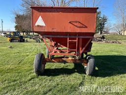 Killbros 200bu. gravity wagon & gear