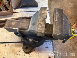 5in. bench vise