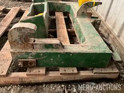 John Deere Cat II quick hitch