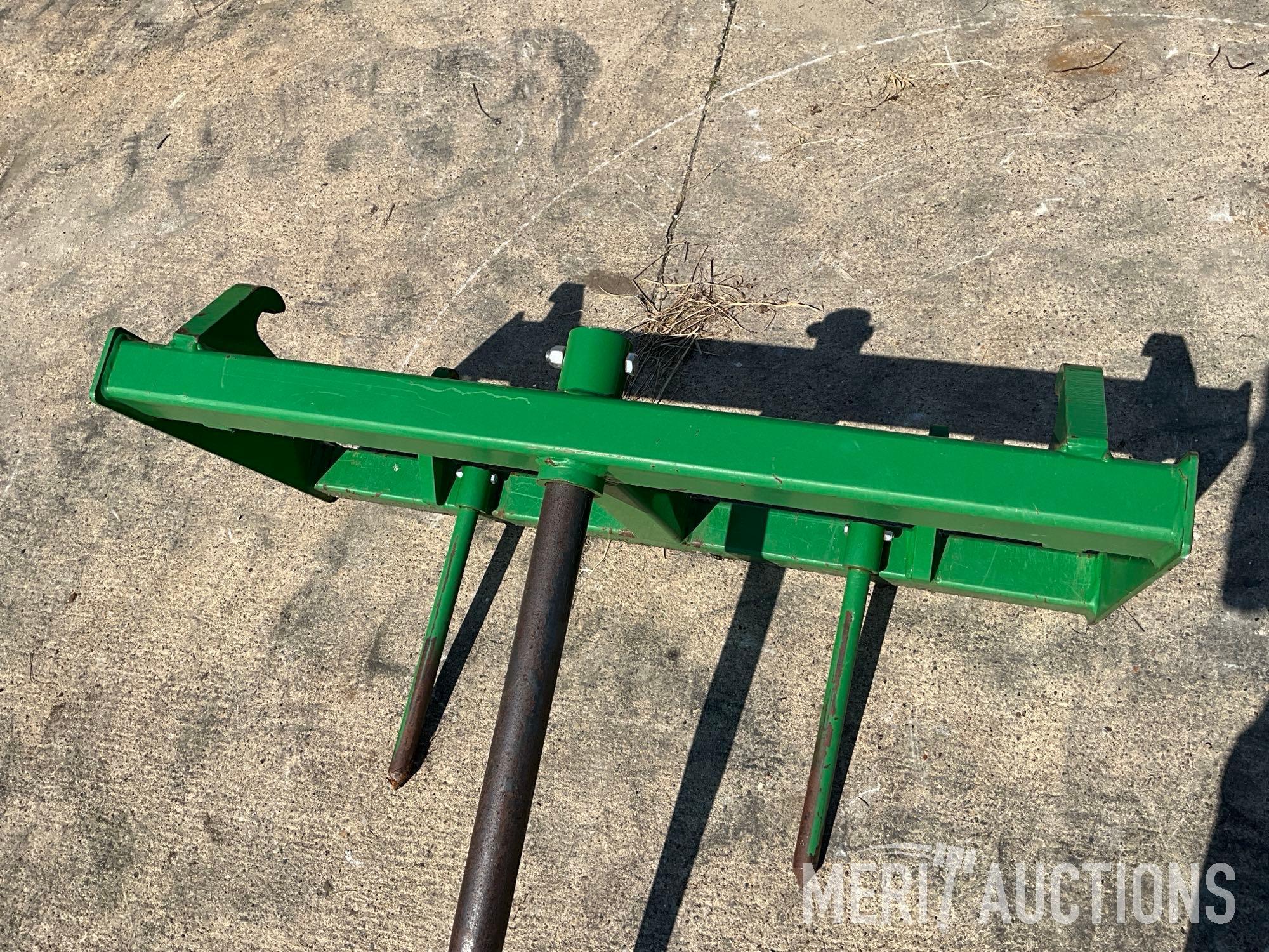Frontier loader bale spear