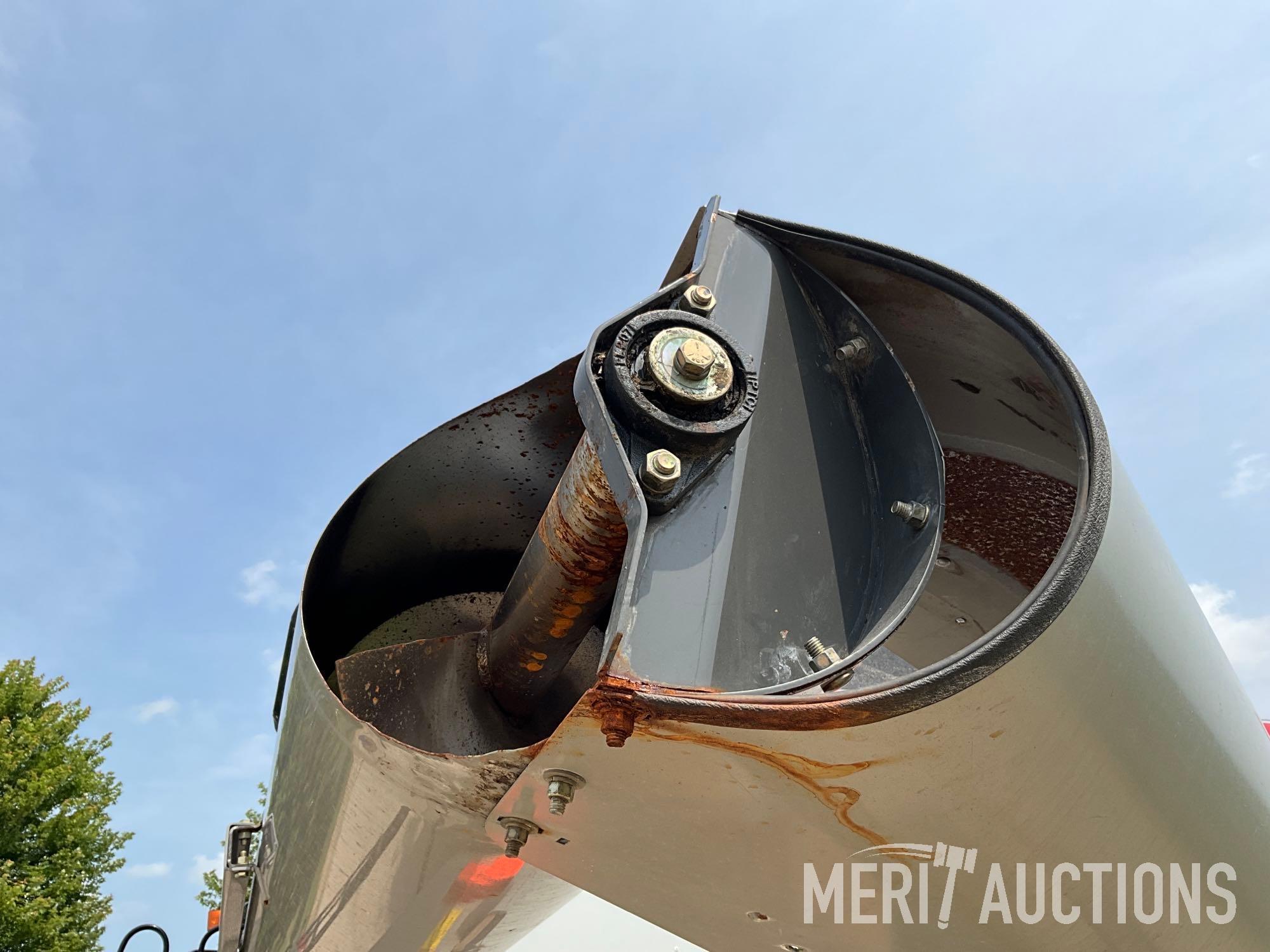 2013 Gleaner S67 Combine