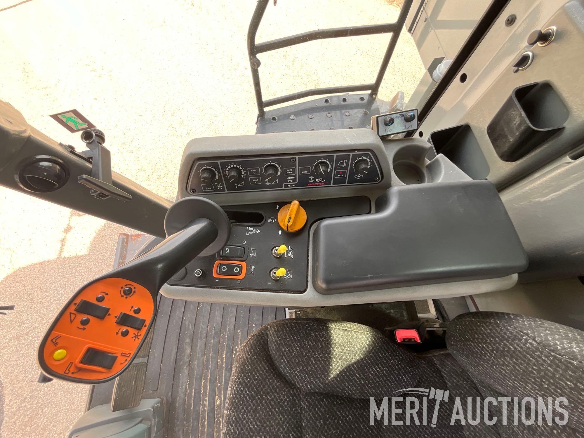 2013 Gleaner S67 Combine