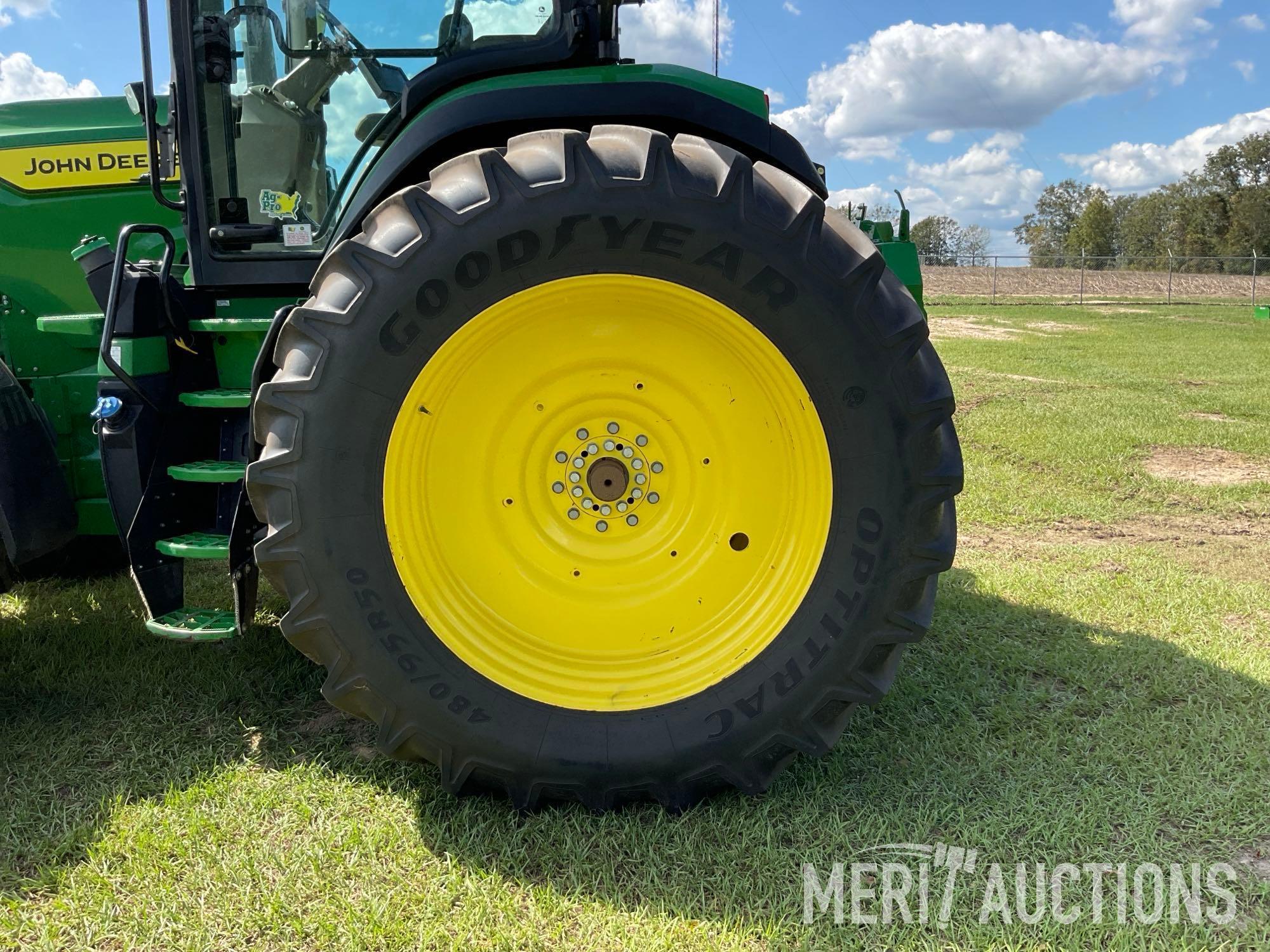 2023 John Deere 8R340