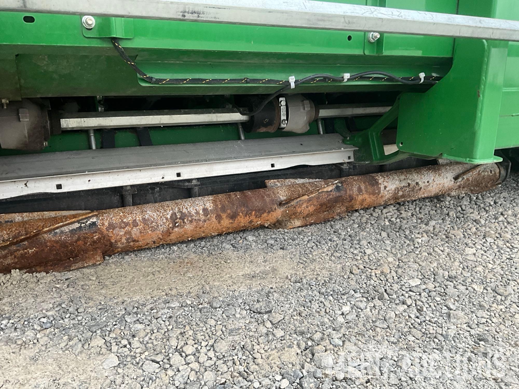 2016 John Deere 612F Corn Head