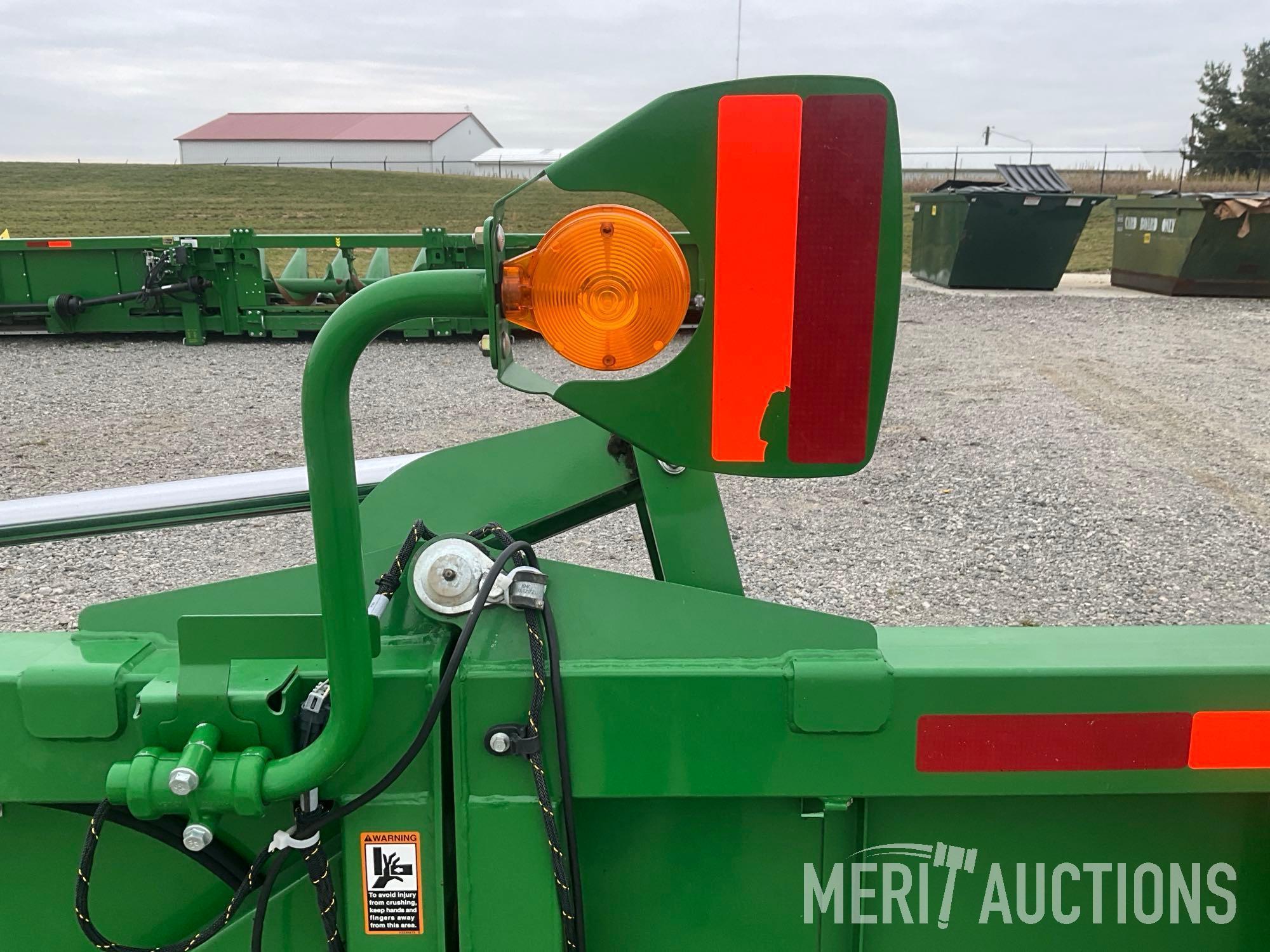 2016 John Deere 612F Corn Head