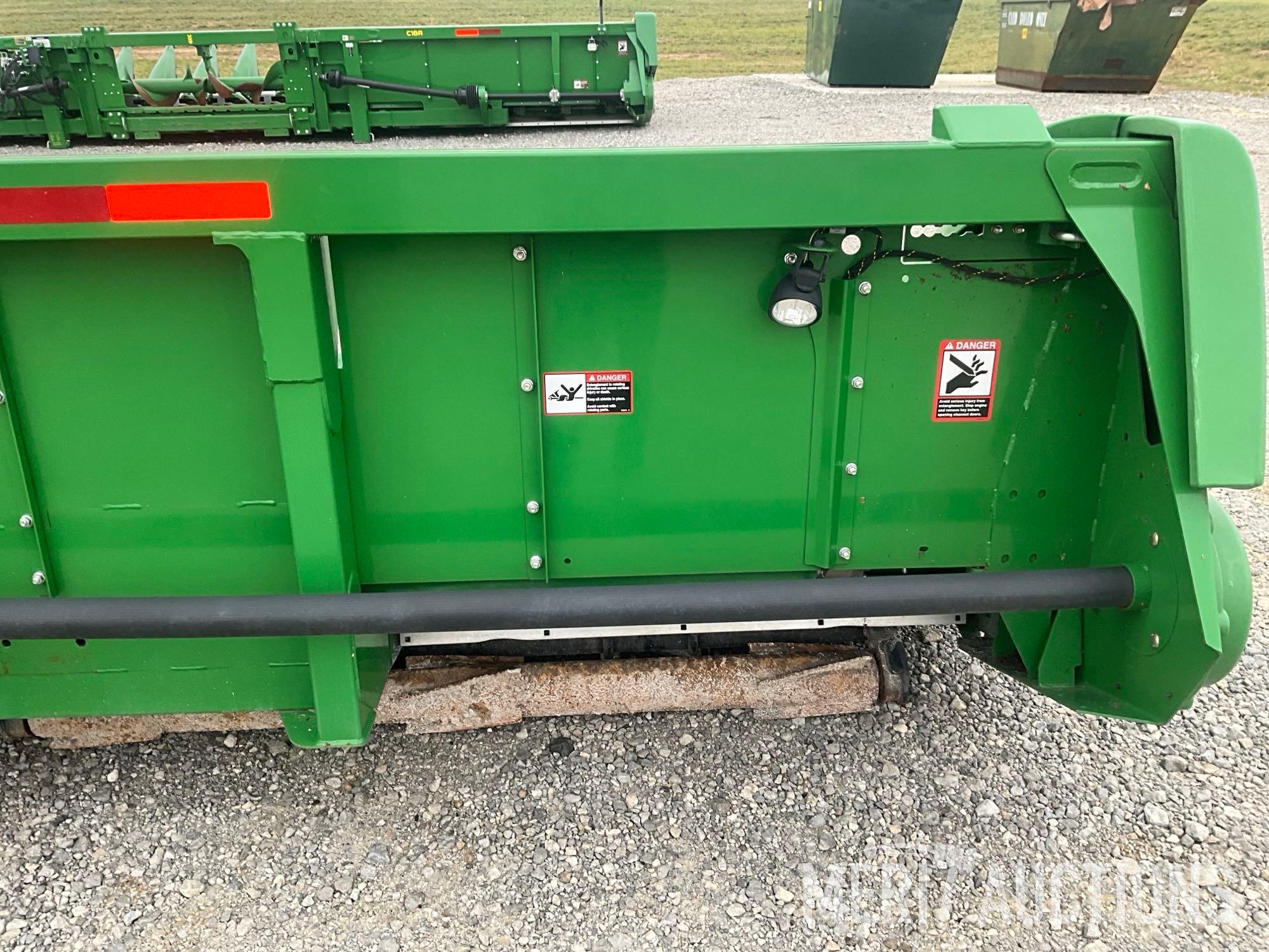 2016 John Deere 612F Corn Head