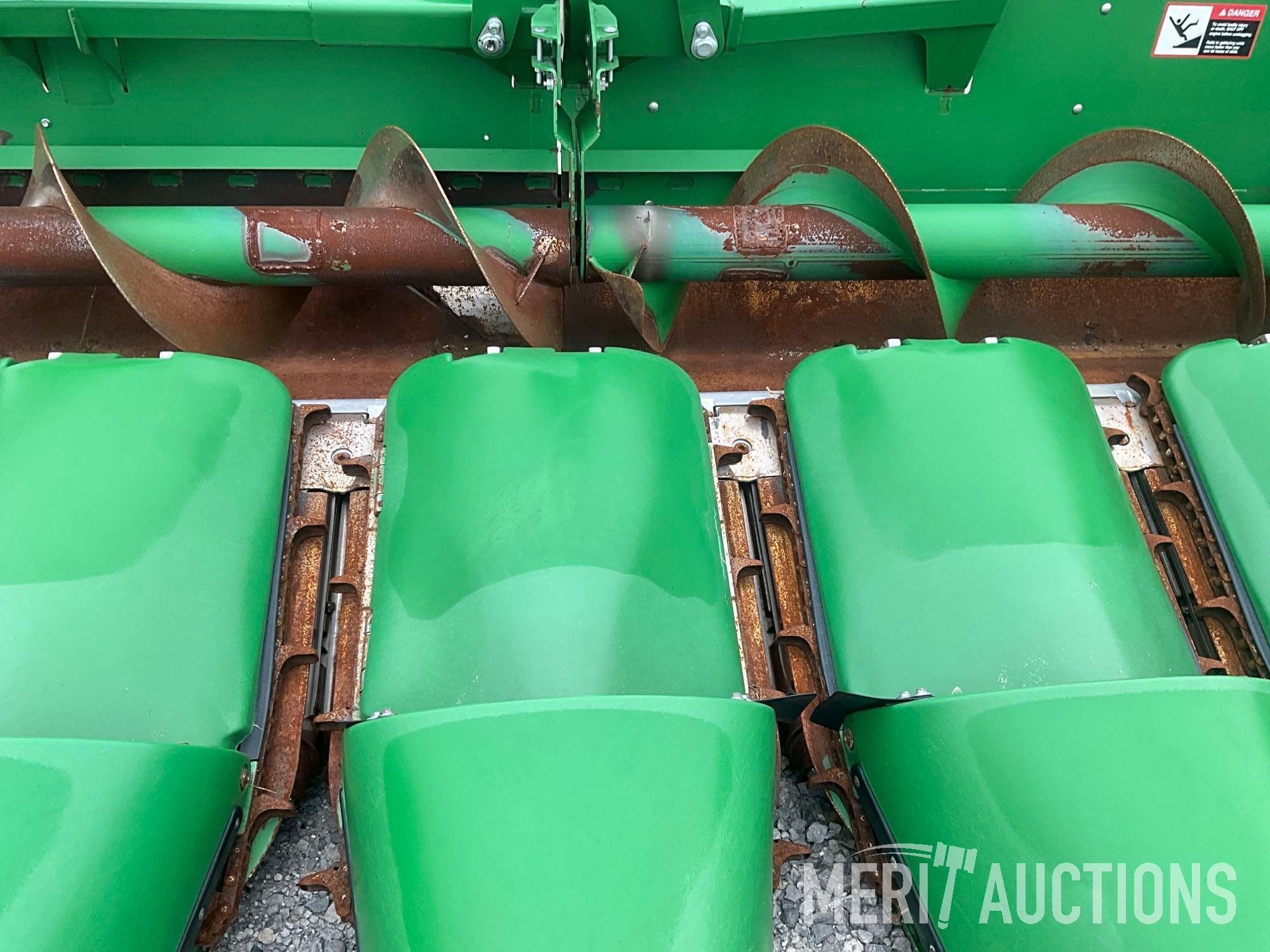 2016 John Deere 612F Corn Head