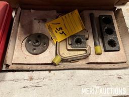 Specialty pipe crimp tool