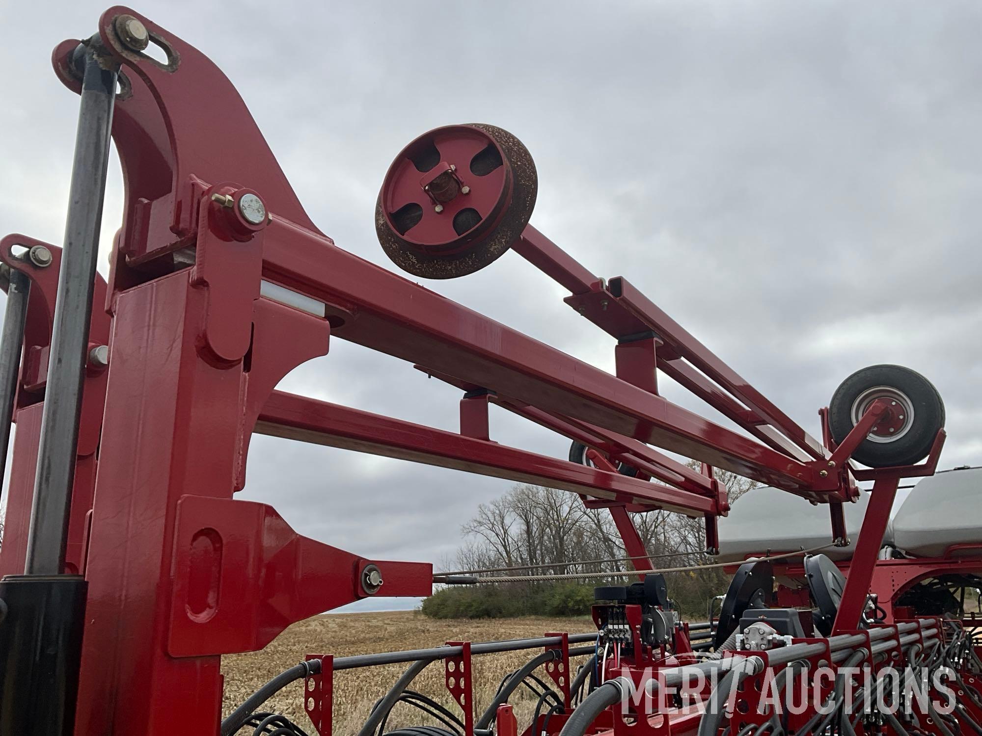 2019 Case-IH 2150 24 row bulk fill planter
