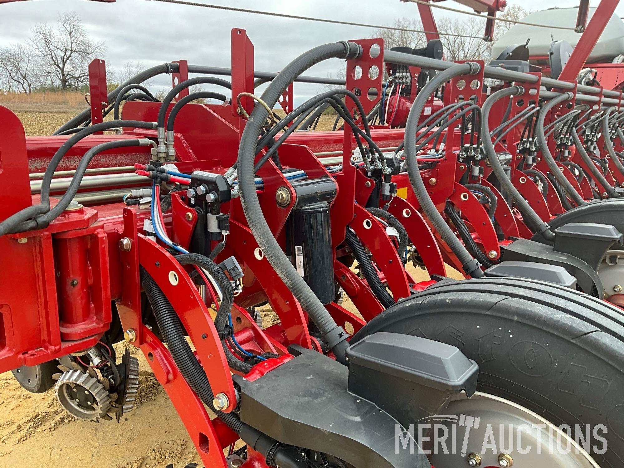 2019 Case-IH 2150 24 row bulk fill planter