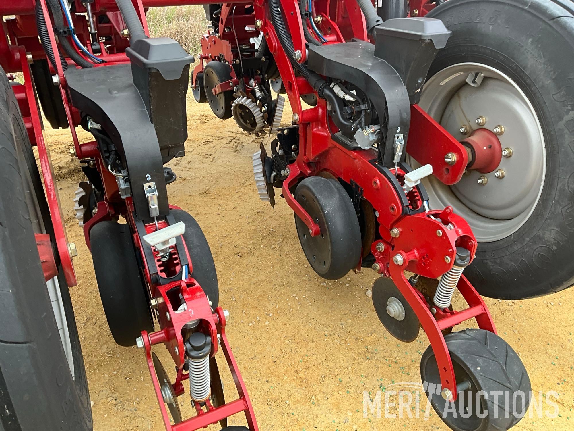 2019 Case-IH 2150 24 row bulk fill planter