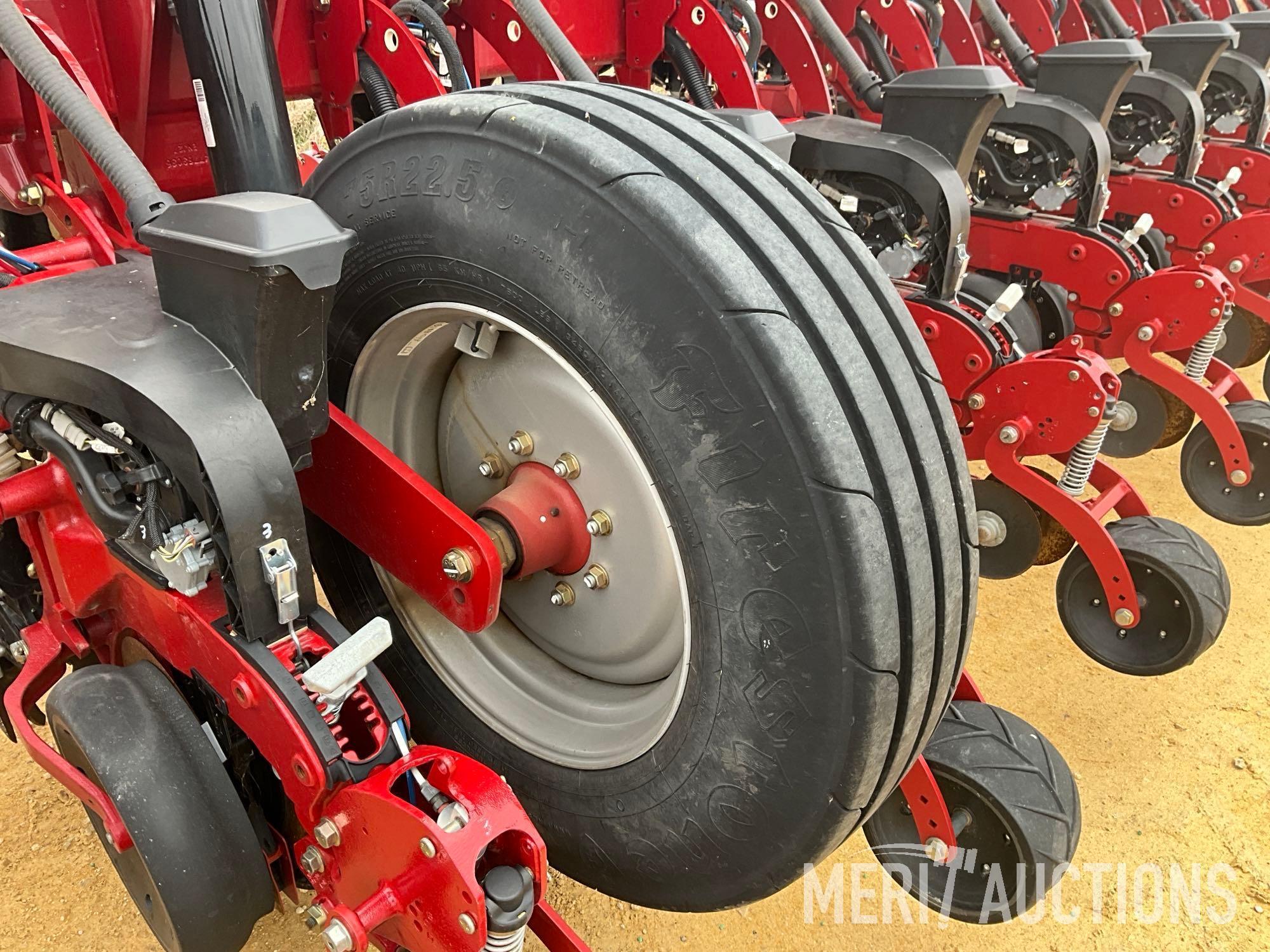2019 Case-IH 2150 24 row bulk fill planter