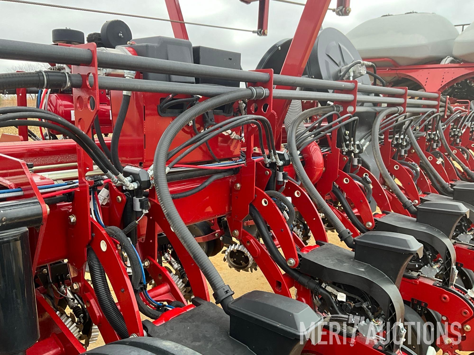 2019 Case-IH 2150 24 row bulk fill planter