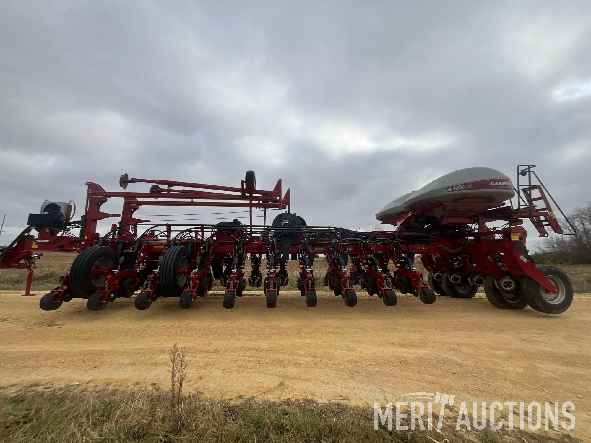 2019 Case-IH 2150 24 row bulk fill planter