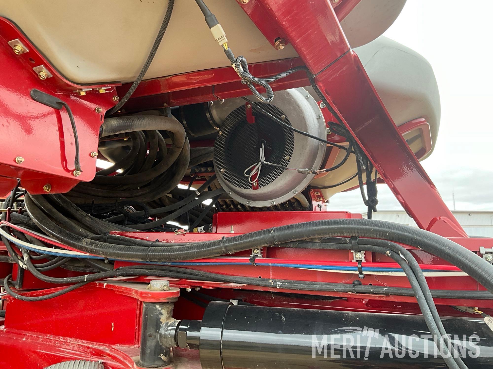 2019 Case-IH 2150 24 row bulk fill planter