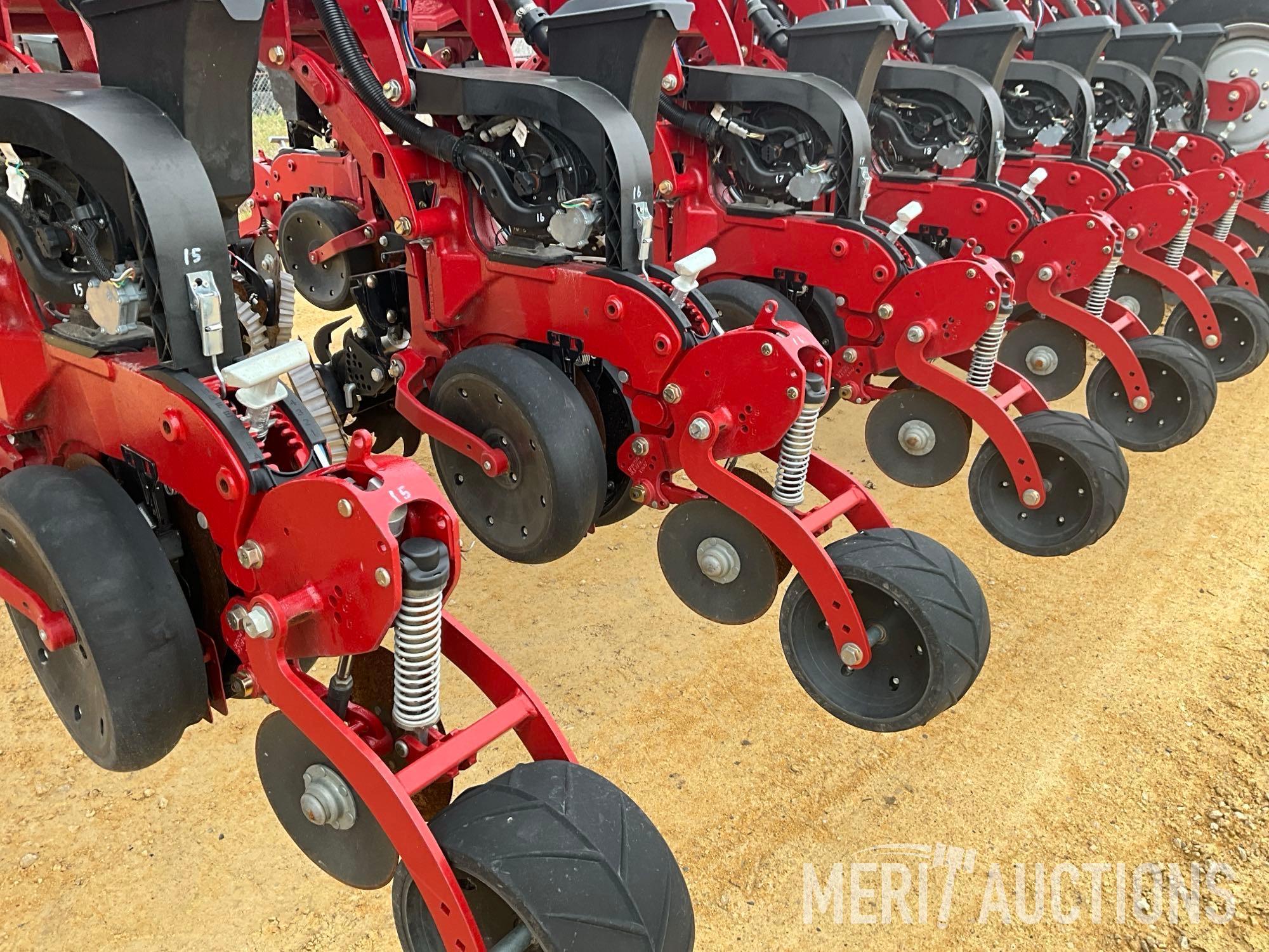 2019 Case-IH 2150 24 row bulk fill planter