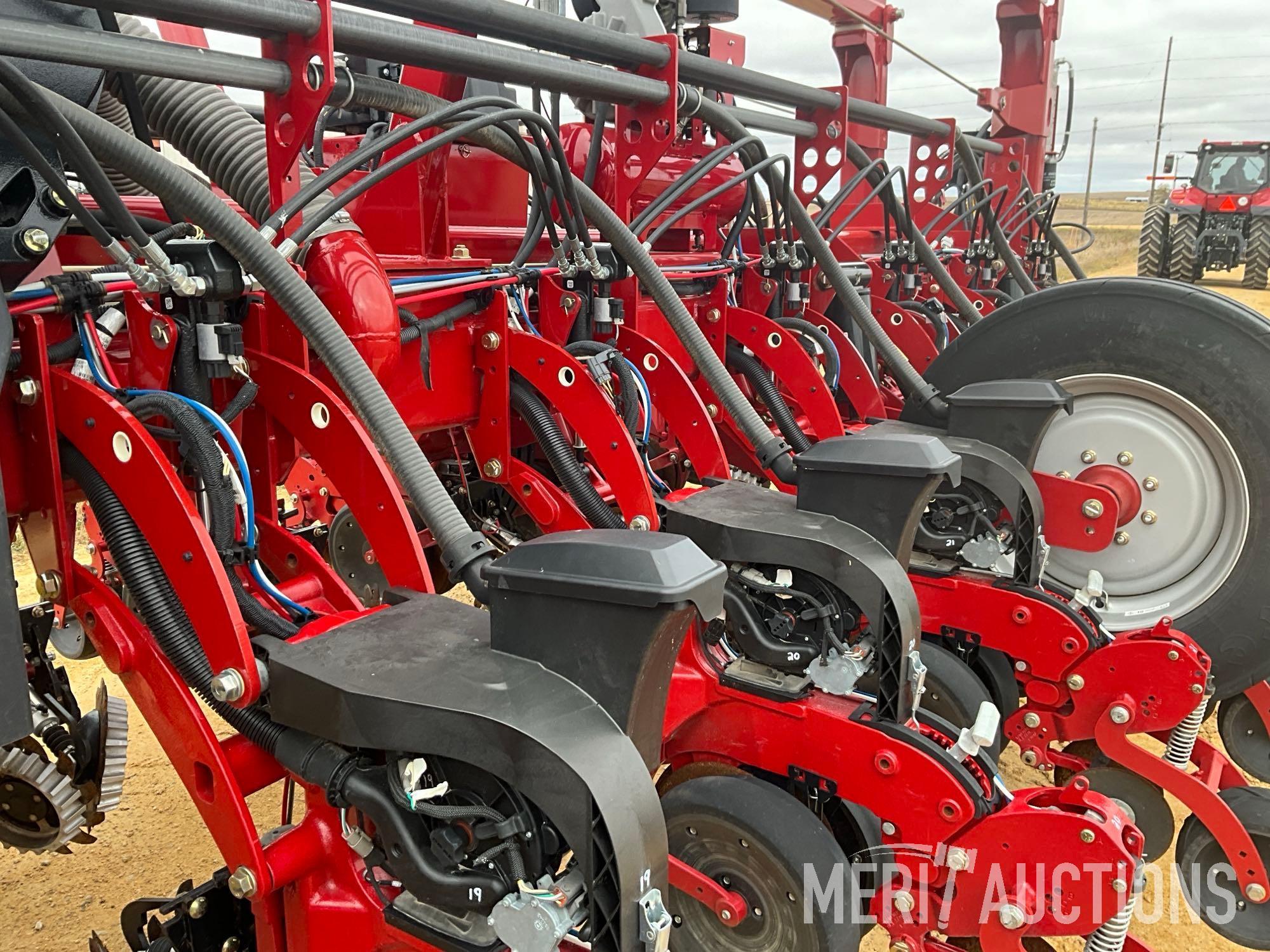 2019 Case-IH 2150 24 row bulk fill planter