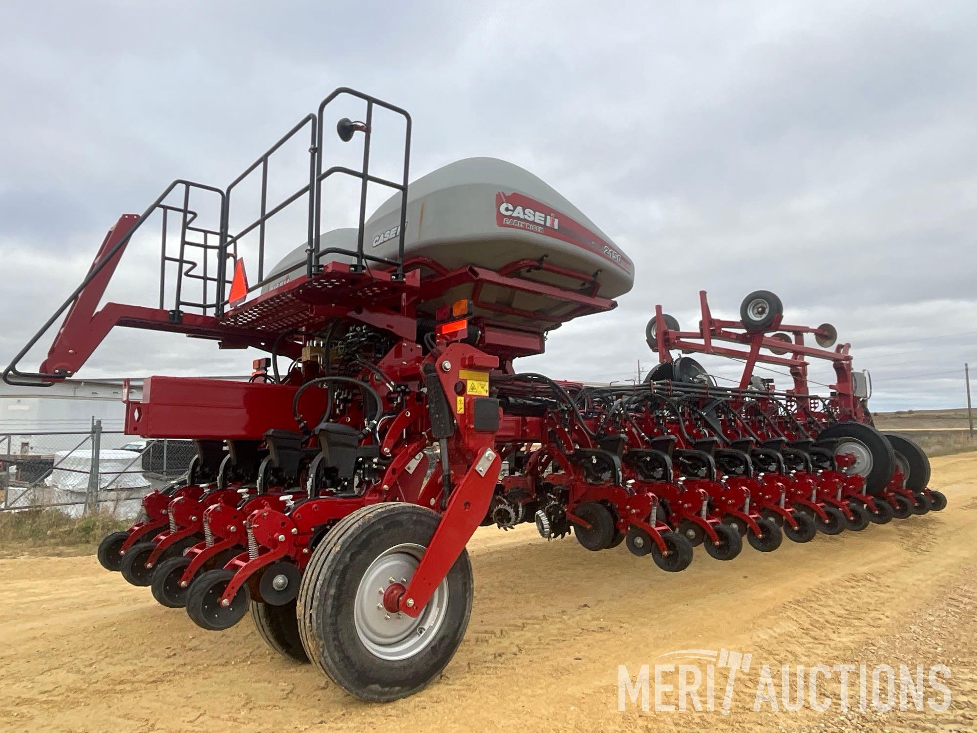 2019 Case-IH 2150 24 row bulk fill planter