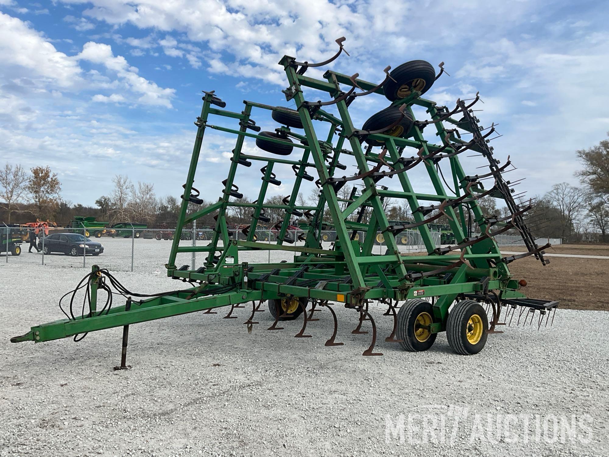 John Deere 980 36ft. Field Cultivator