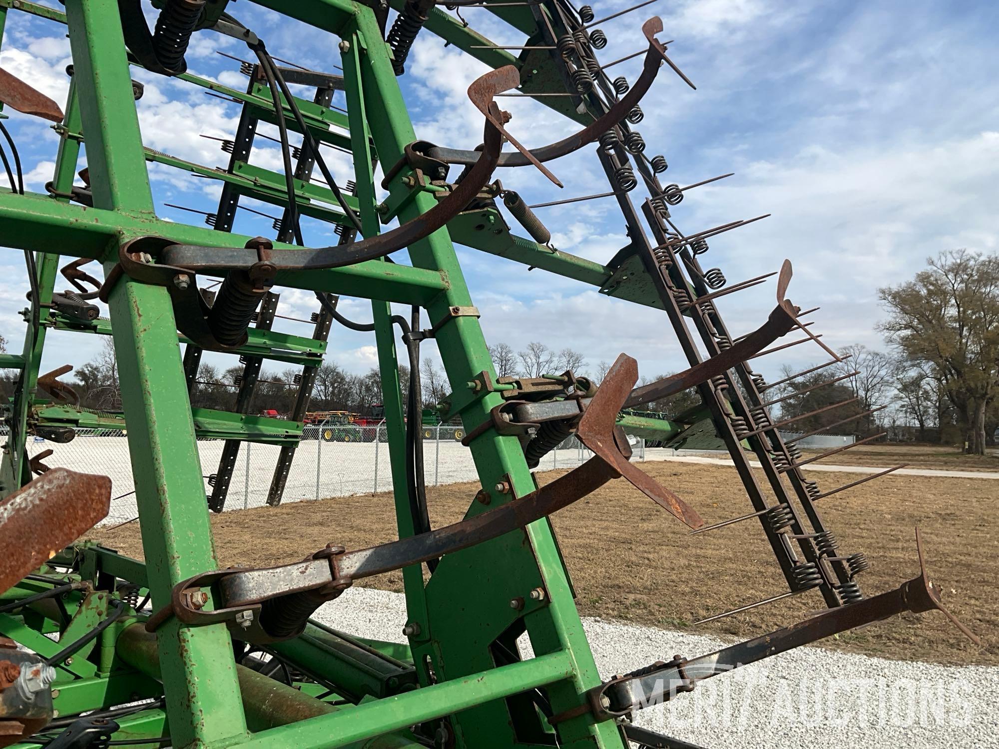 John Deere 980 36ft. Field Cultivator