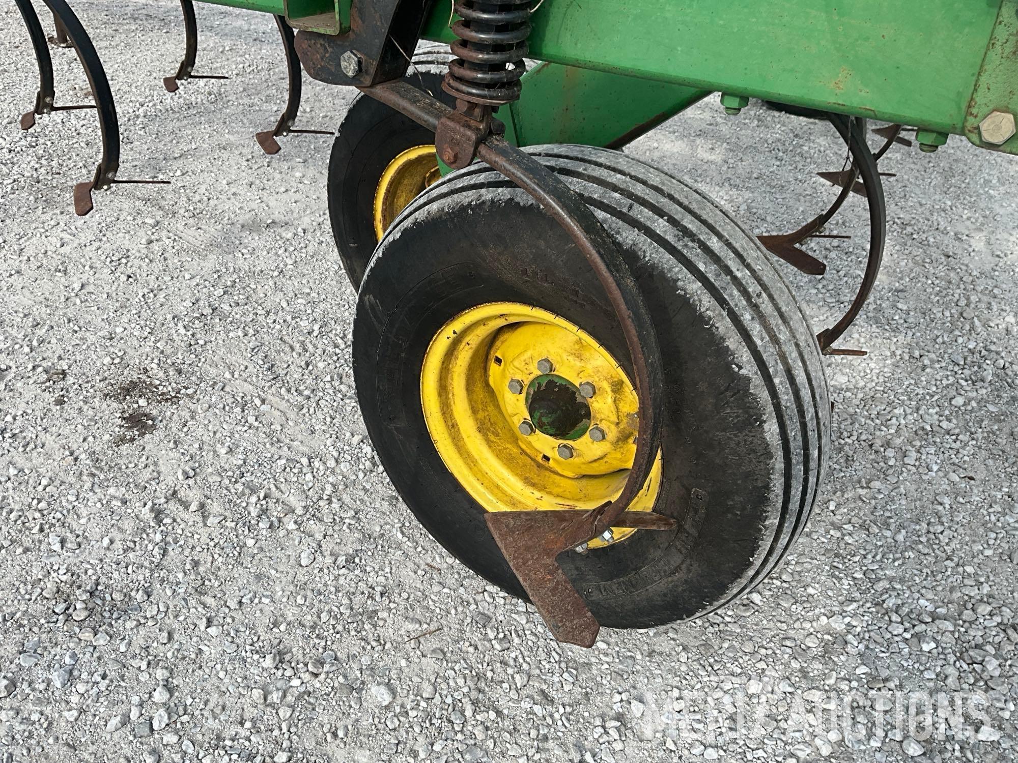 John Deere 980 36ft. Field Cultivator