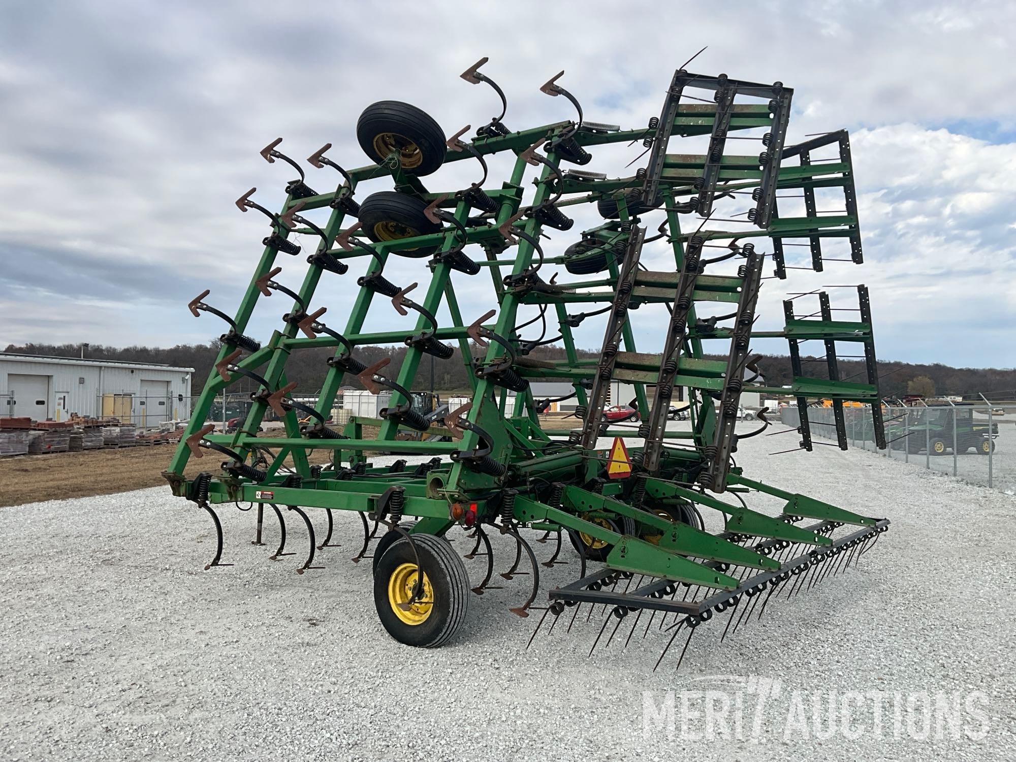 John Deere 980 36ft. Field Cultivator