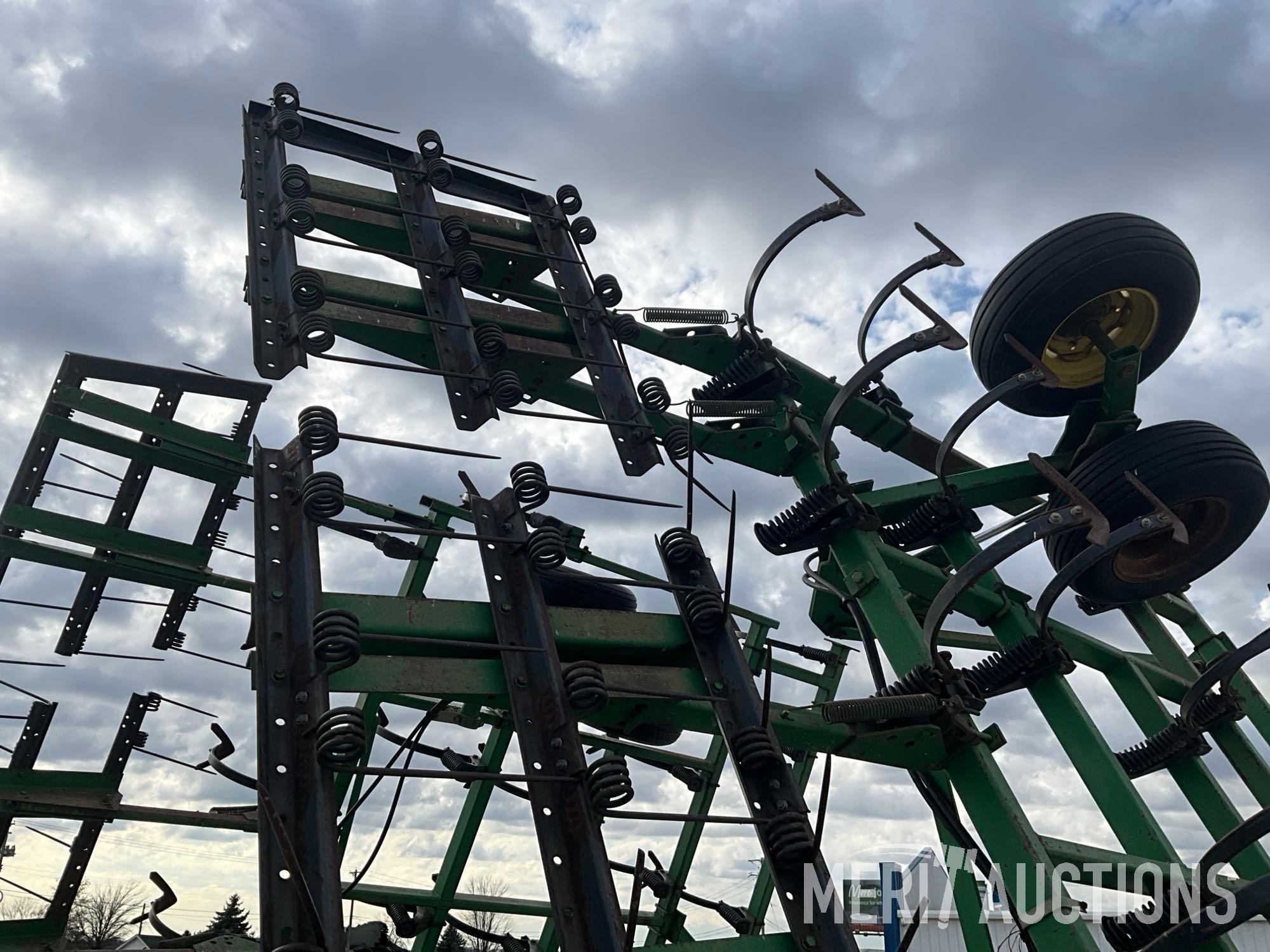 John Deere 980 36ft. Field Cultivator