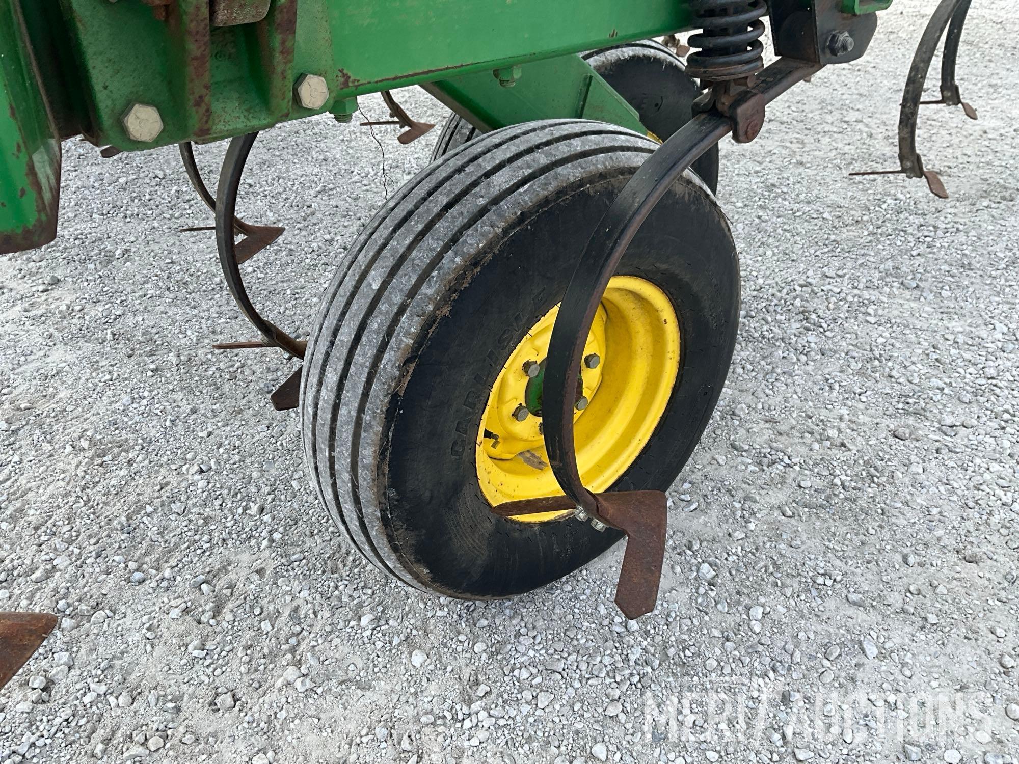 John Deere 980 36ft. Field Cultivator