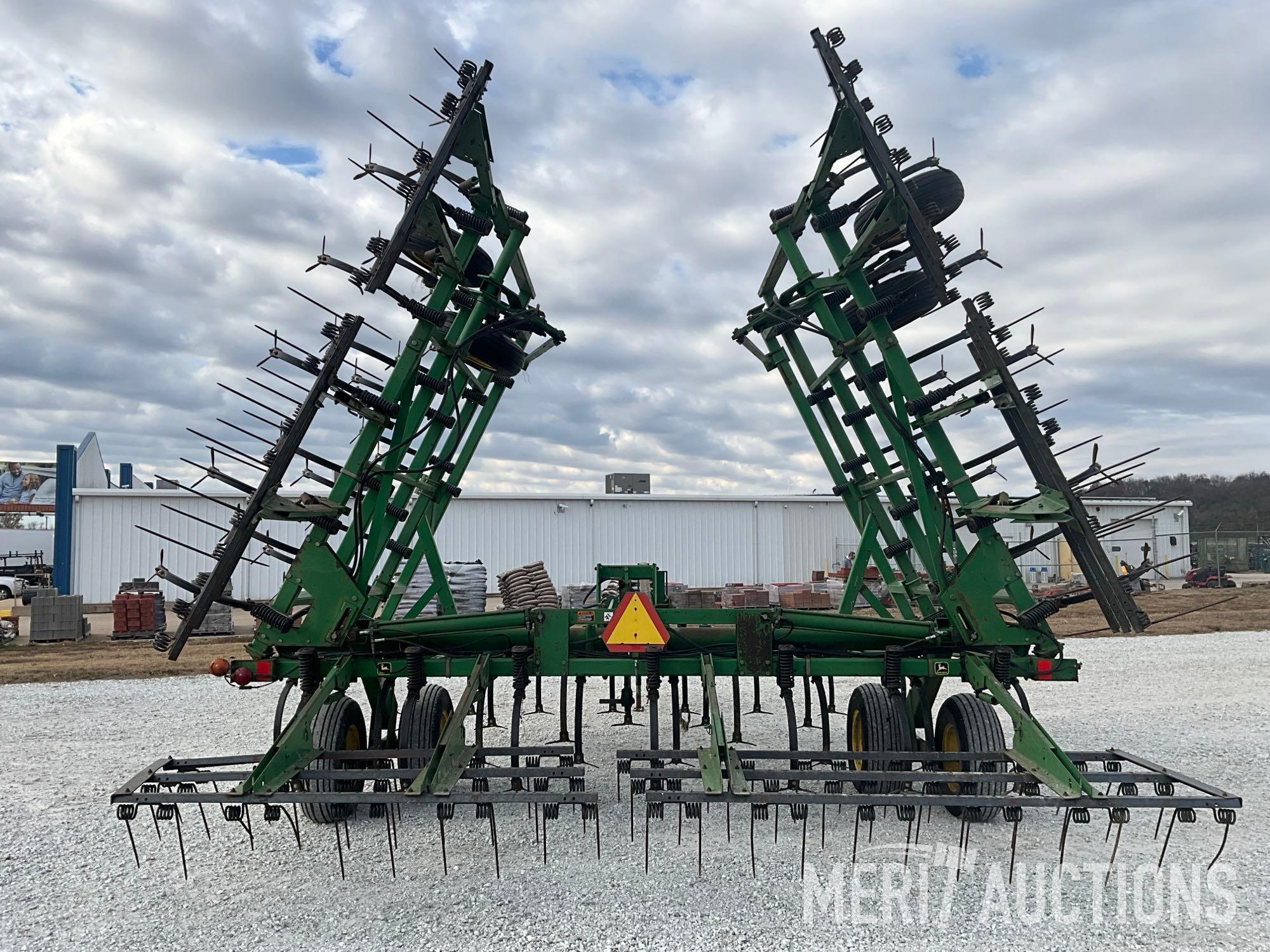 John Deere 980 36ft. Field Cultivator