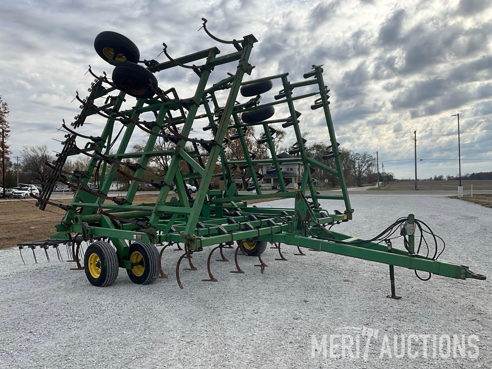 John Deere 980 36ft. Field Cultivator
