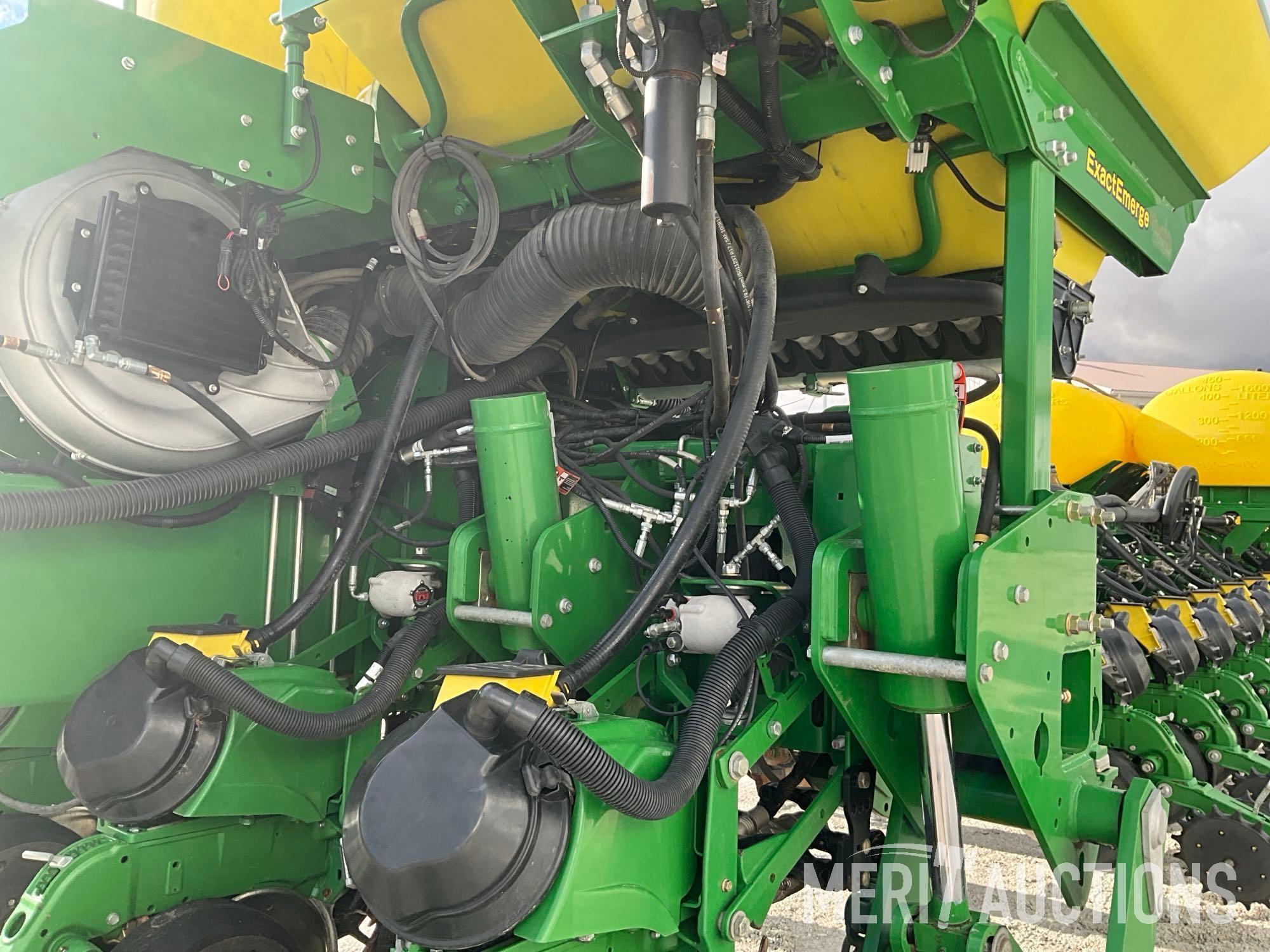 2015 John Deere 1775 ExactEmerge High Speed Planter CCS