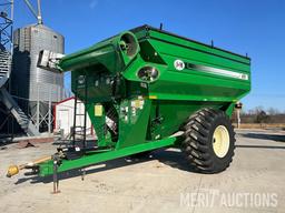 J&M 875-18 Grain Cart