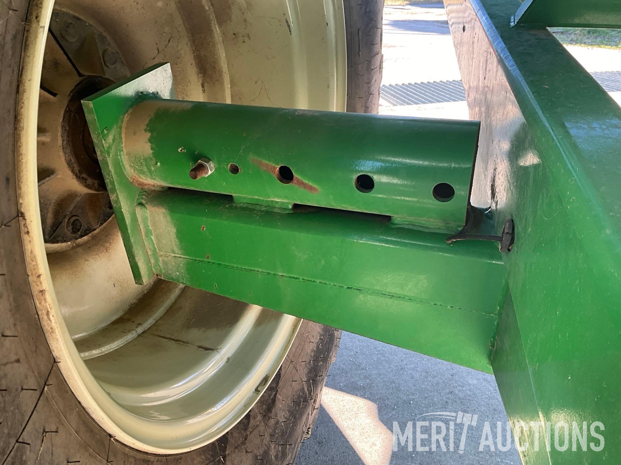 J&M 875-18 Grain Cart