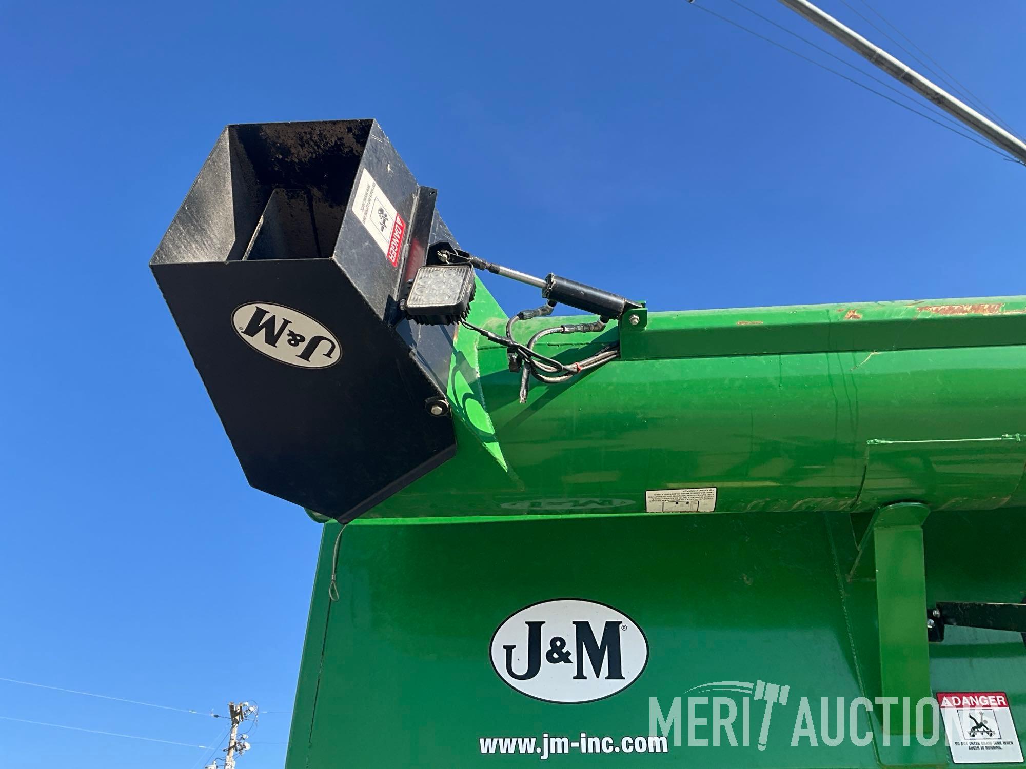 J&M 875-18 Grain Cart