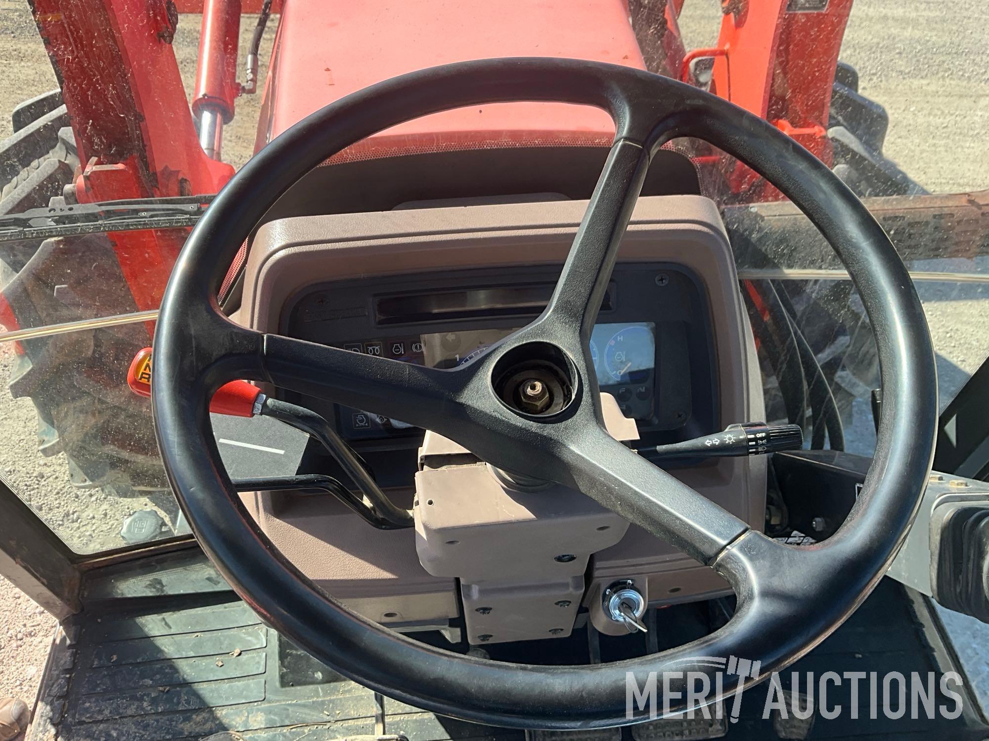 2008 Kubota M125X tactor