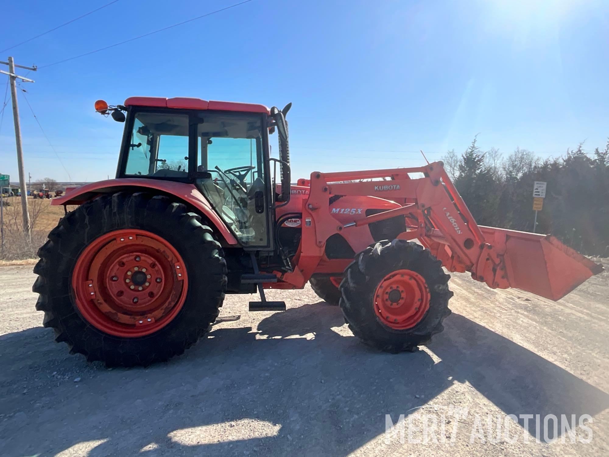 2008 Kubota M125X tactor