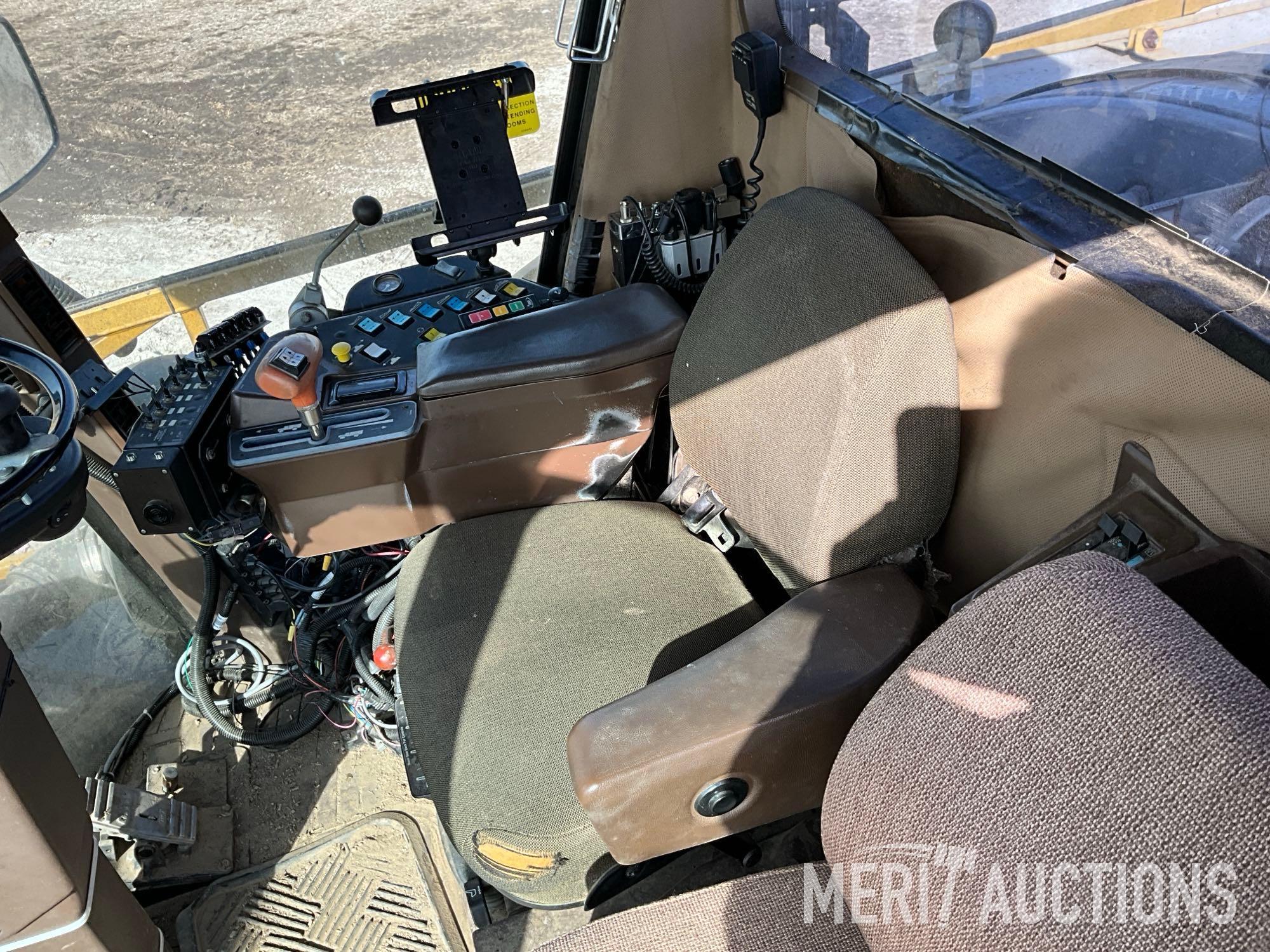 1998 Ag Chem RoGator 854 self-propelled sprayer