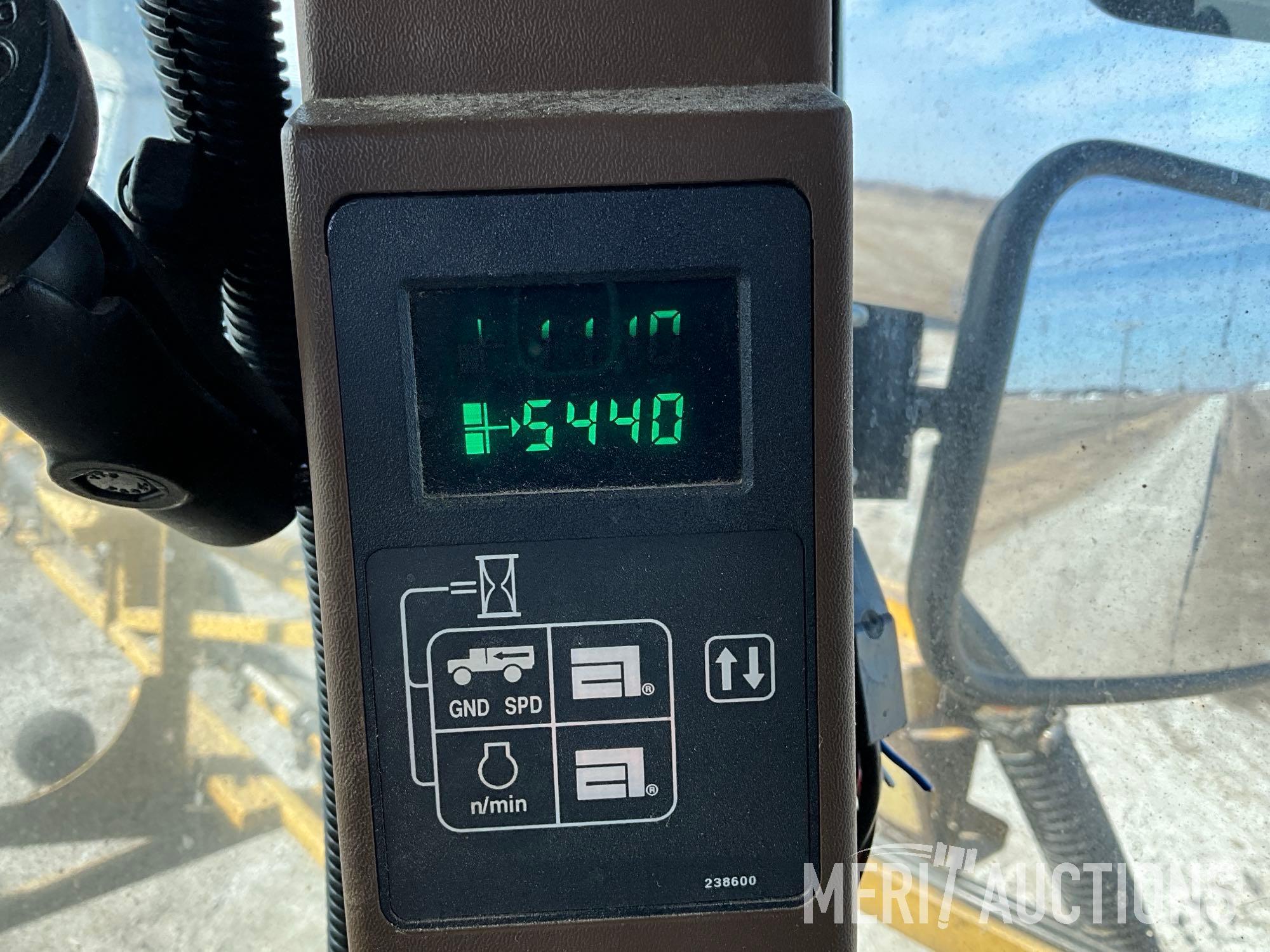 1998 Ag Chem RoGator 854 self-propelled sprayer