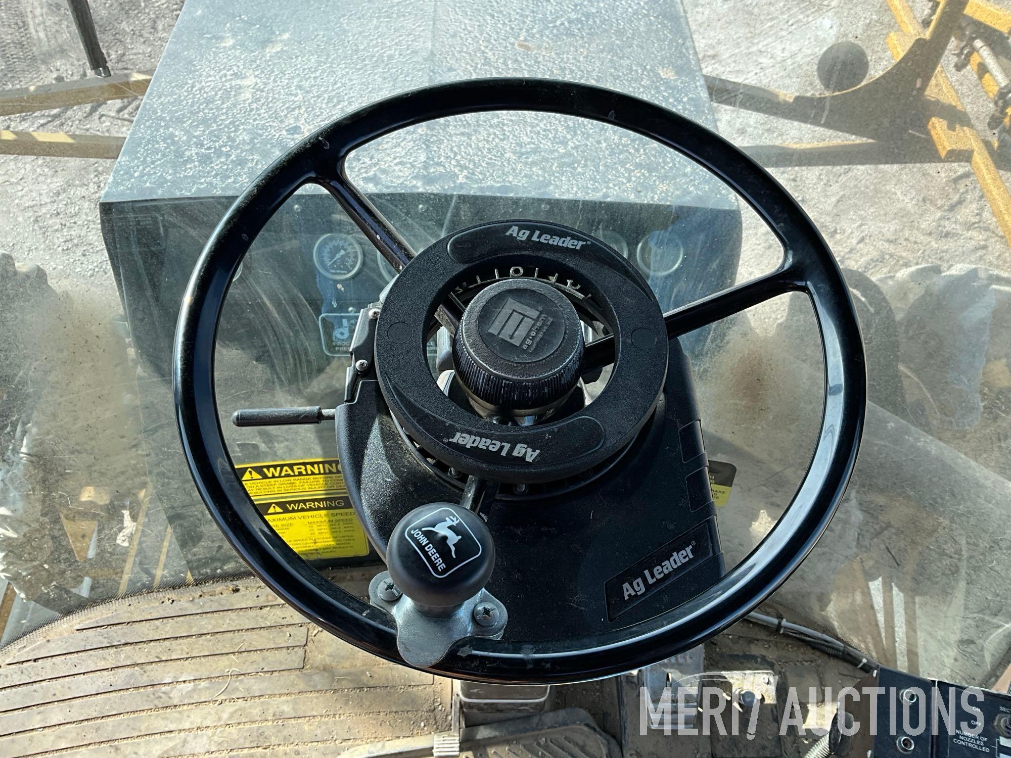 1998 Ag Chem RoGator 854 self-propelled sprayer