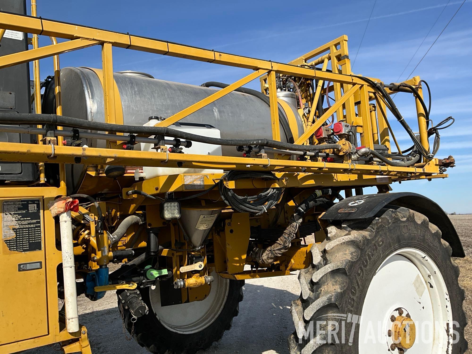 1998 Ag Chem RoGator 854 self-propelled sprayer