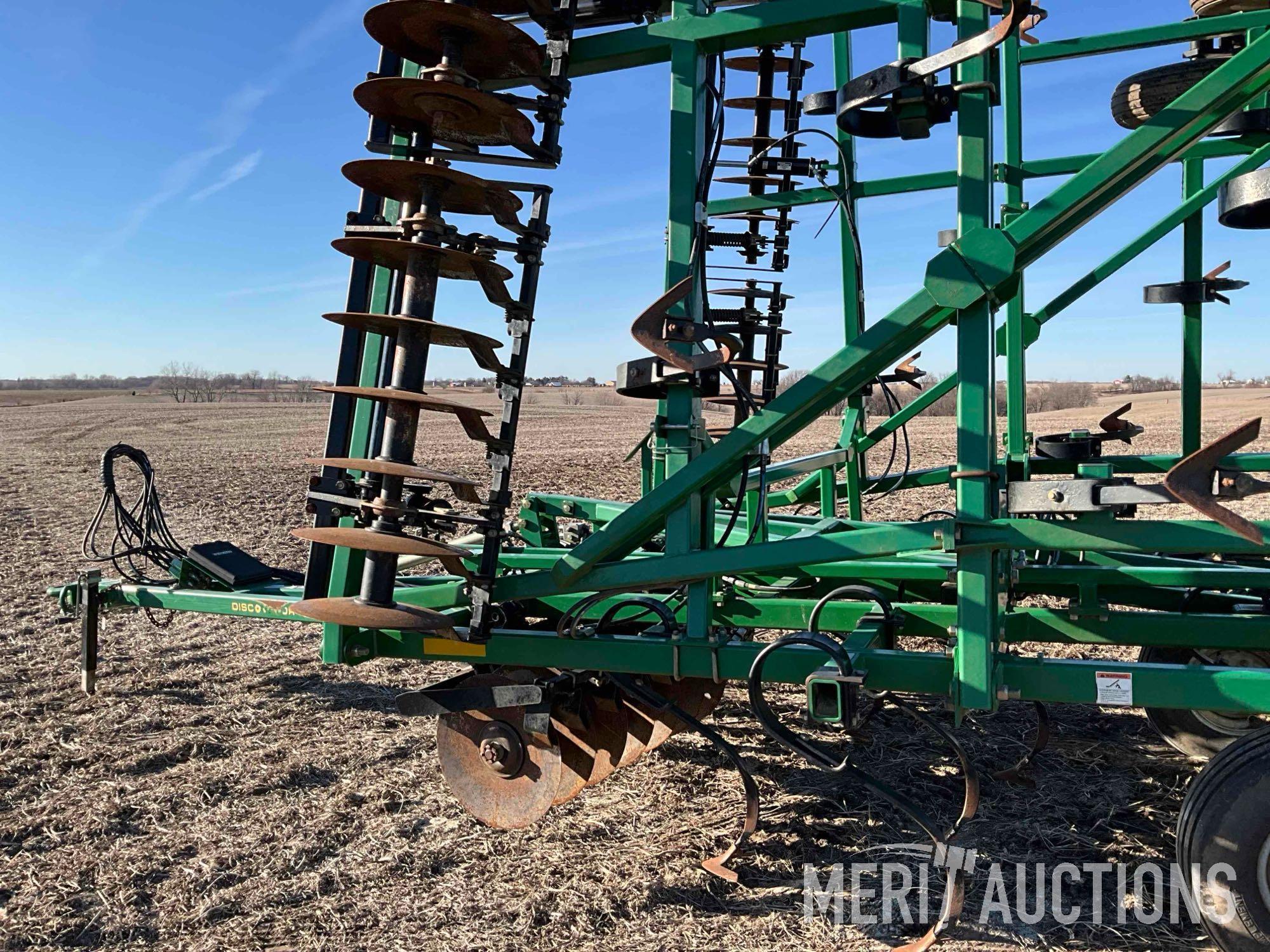 Great Plains Discovator Series VII 30ft. soil finisher