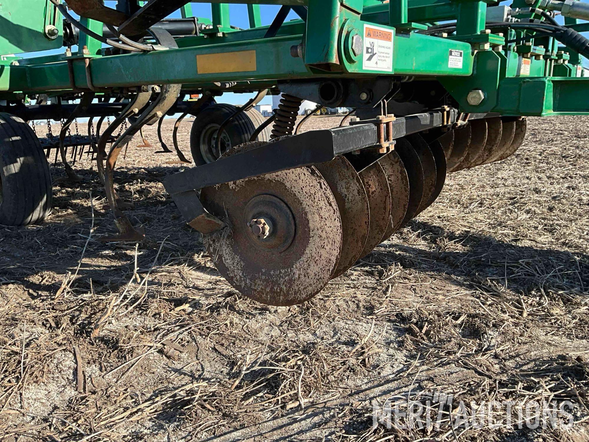 Great Plains Discovator Series VII 30ft. soil finisher