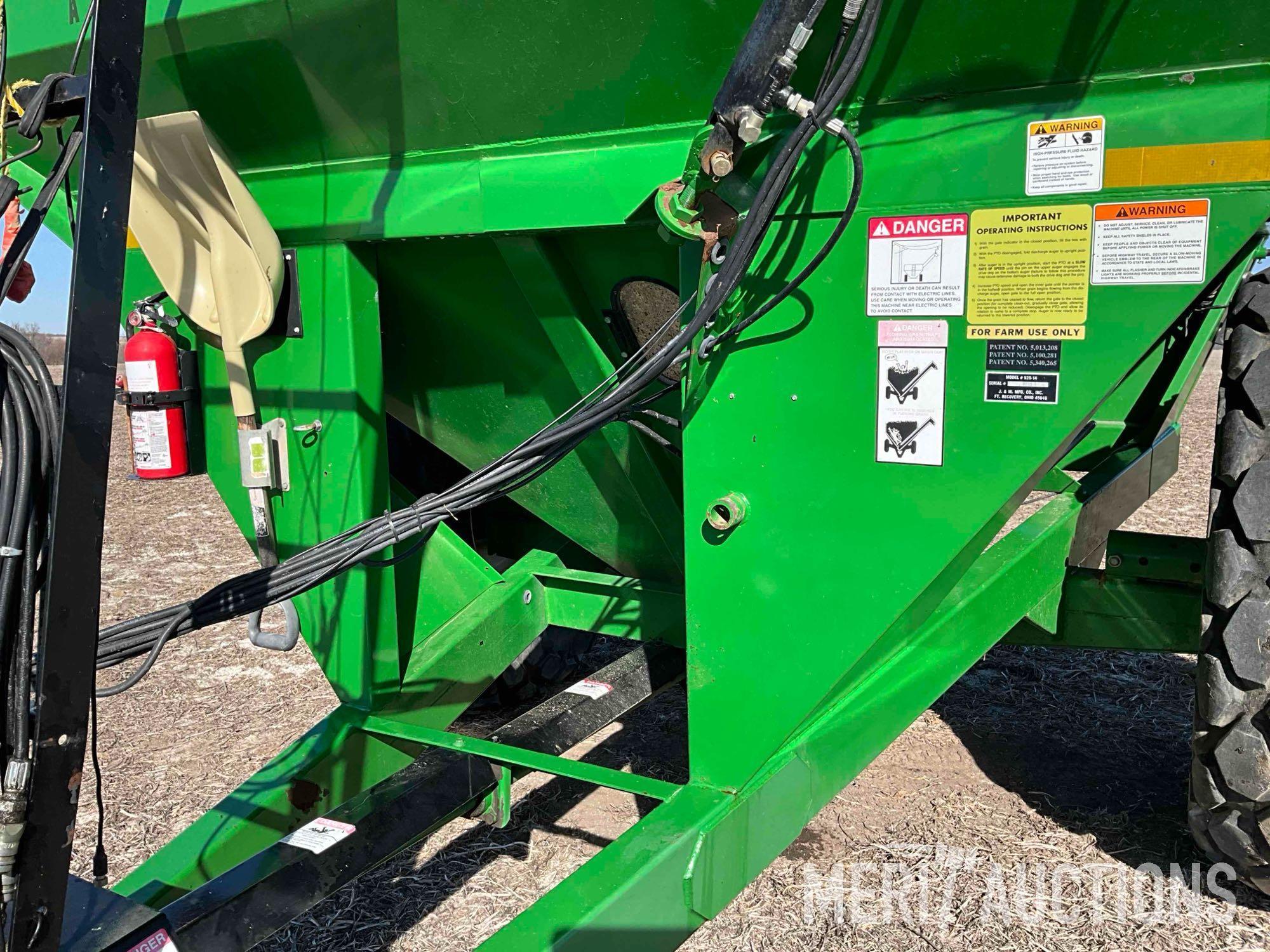 J&M 525-14 grain cart
