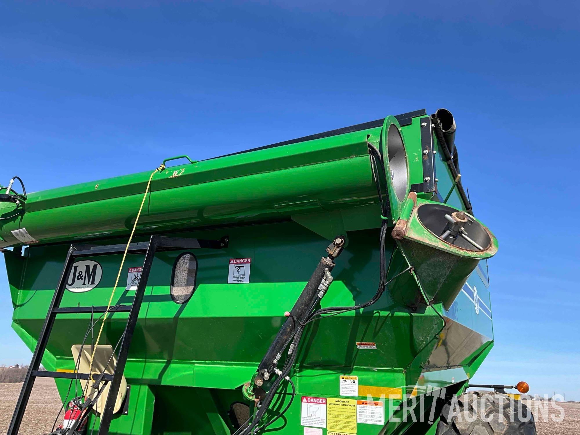 J&M 525-14 grain cart