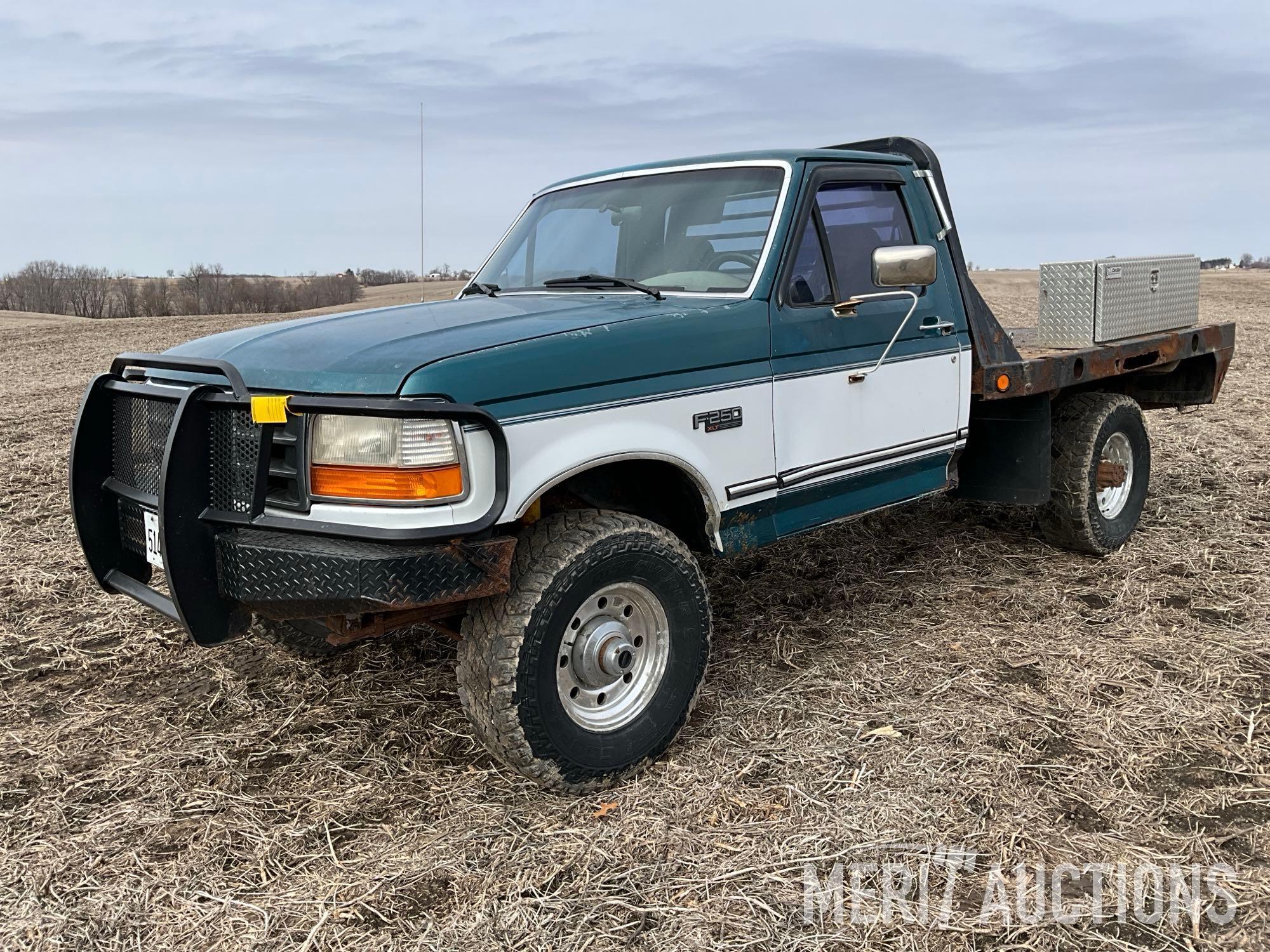 1996 Ford F-250 XLT 4X4 regular cab pickup