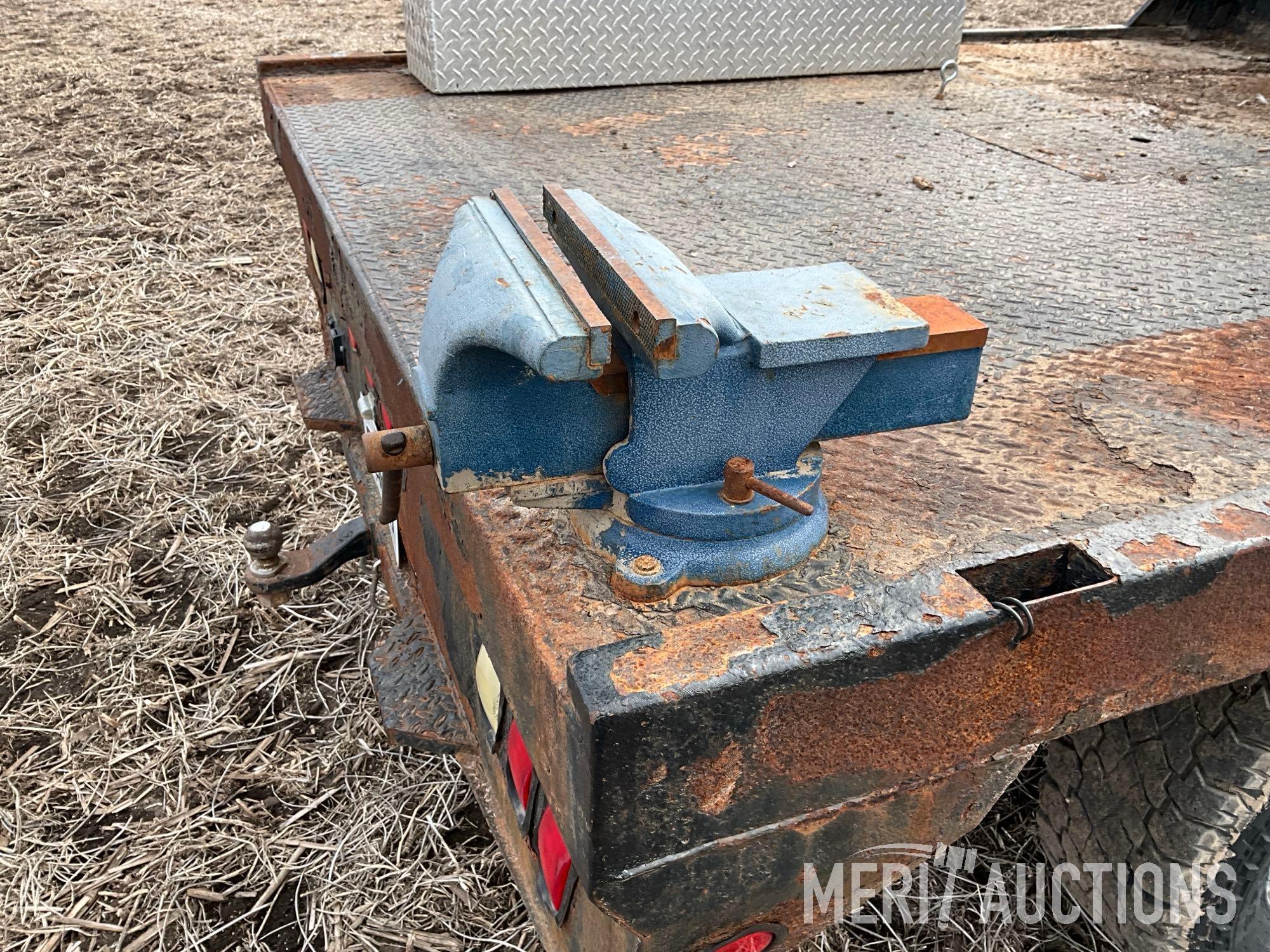 1996 Ford F-250 XLT 4X4 regular cab pickup