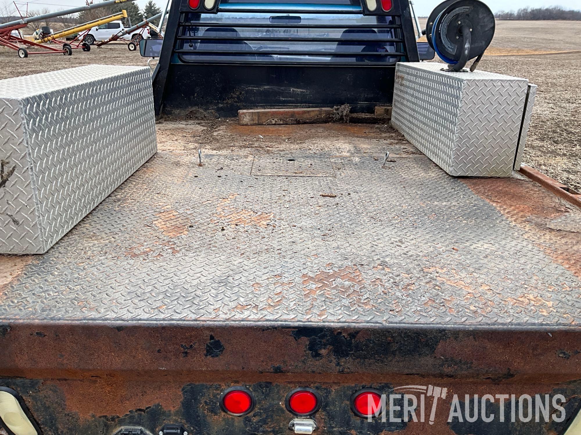 1996 Ford F-250 XLT 4X4 regular cab pickup