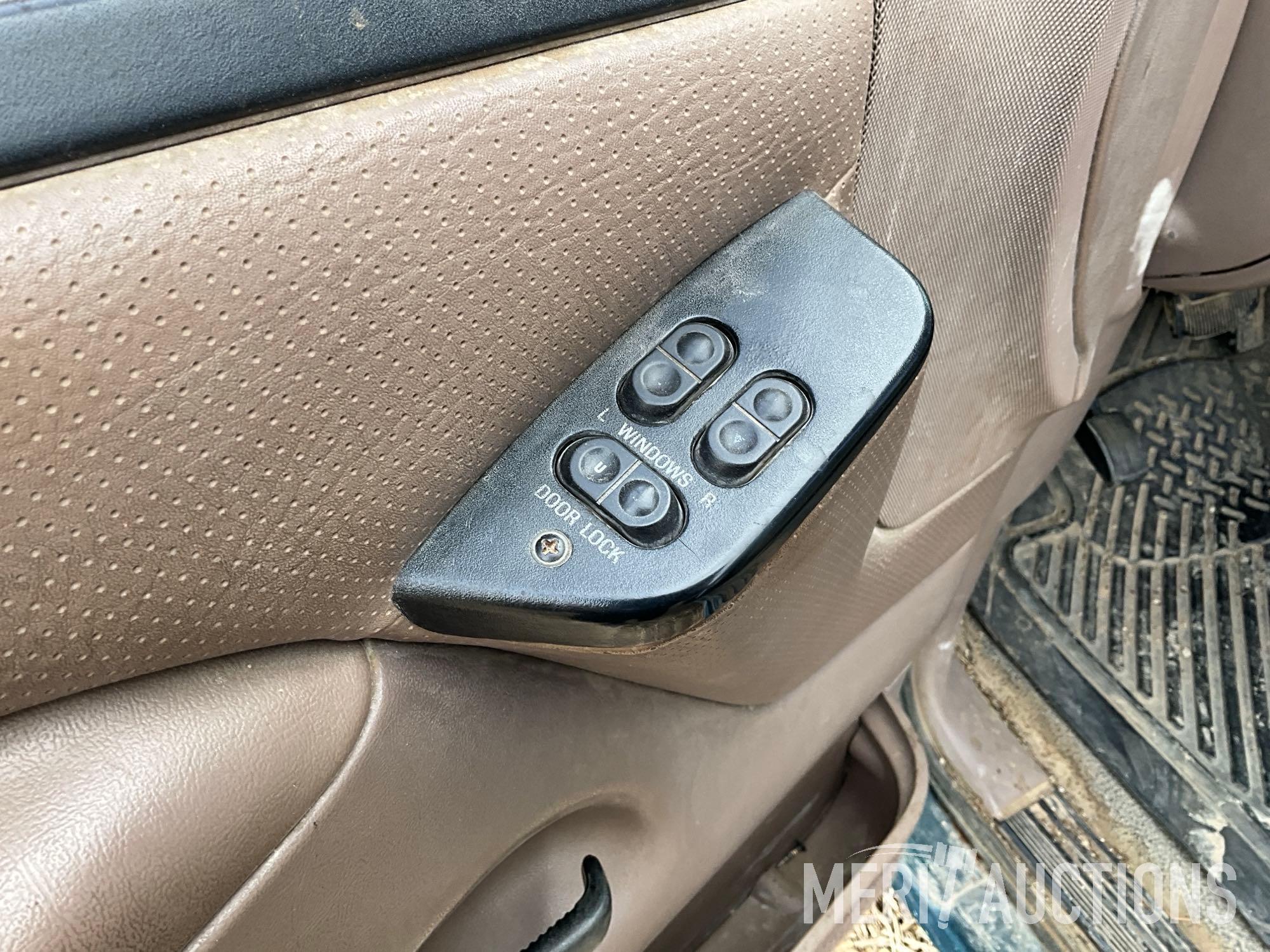1996 Ford F-250 XLT 4X4 regular cab pickup